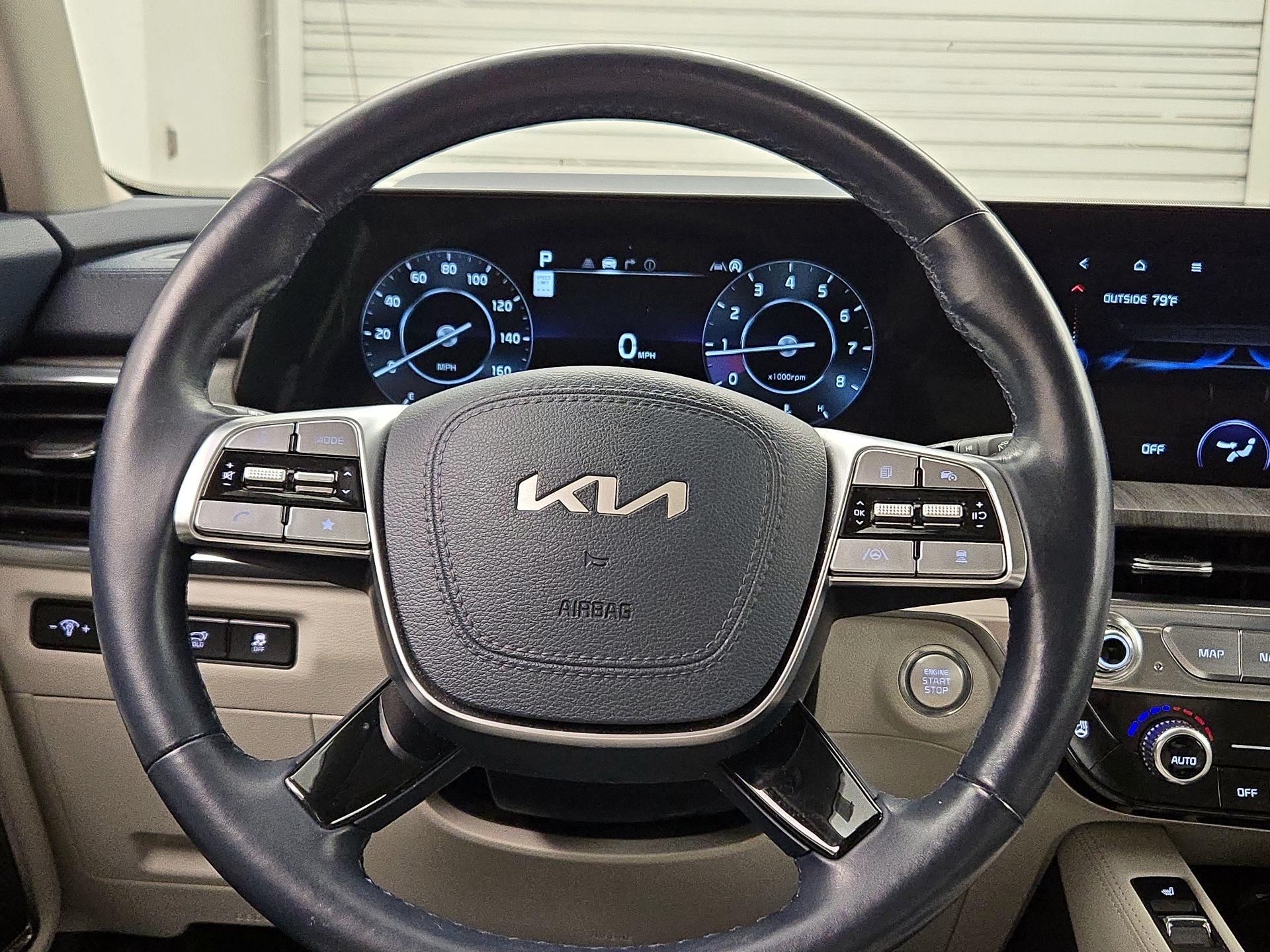 Thumbnail: 2023 Kia Telluride - 10