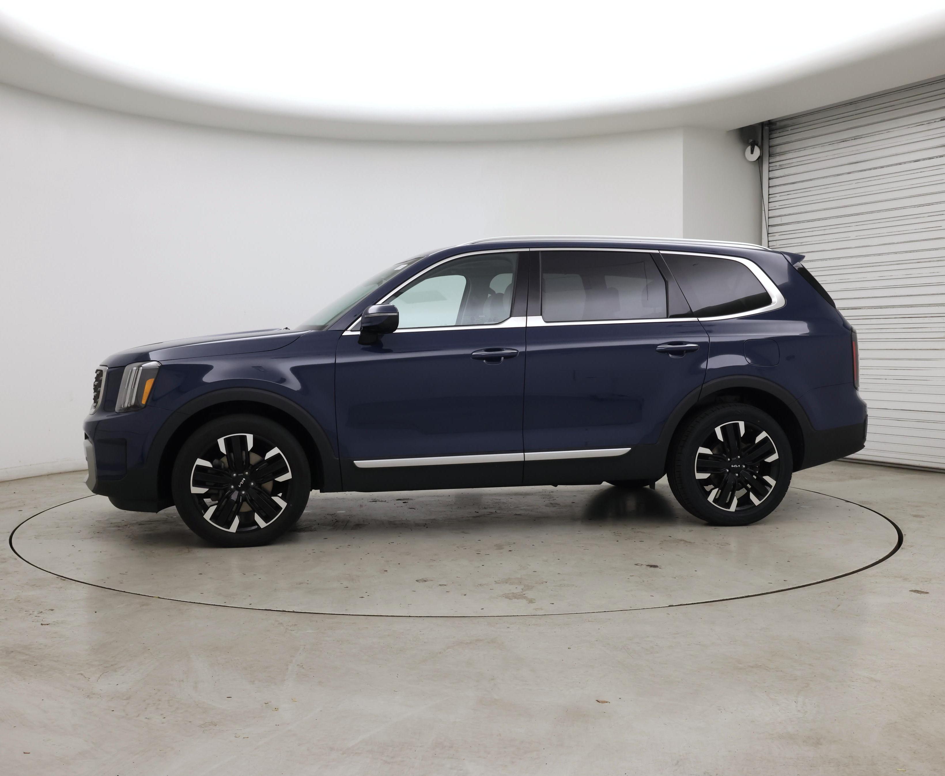 Thumbnail: 2023 Kia Telluride - 3