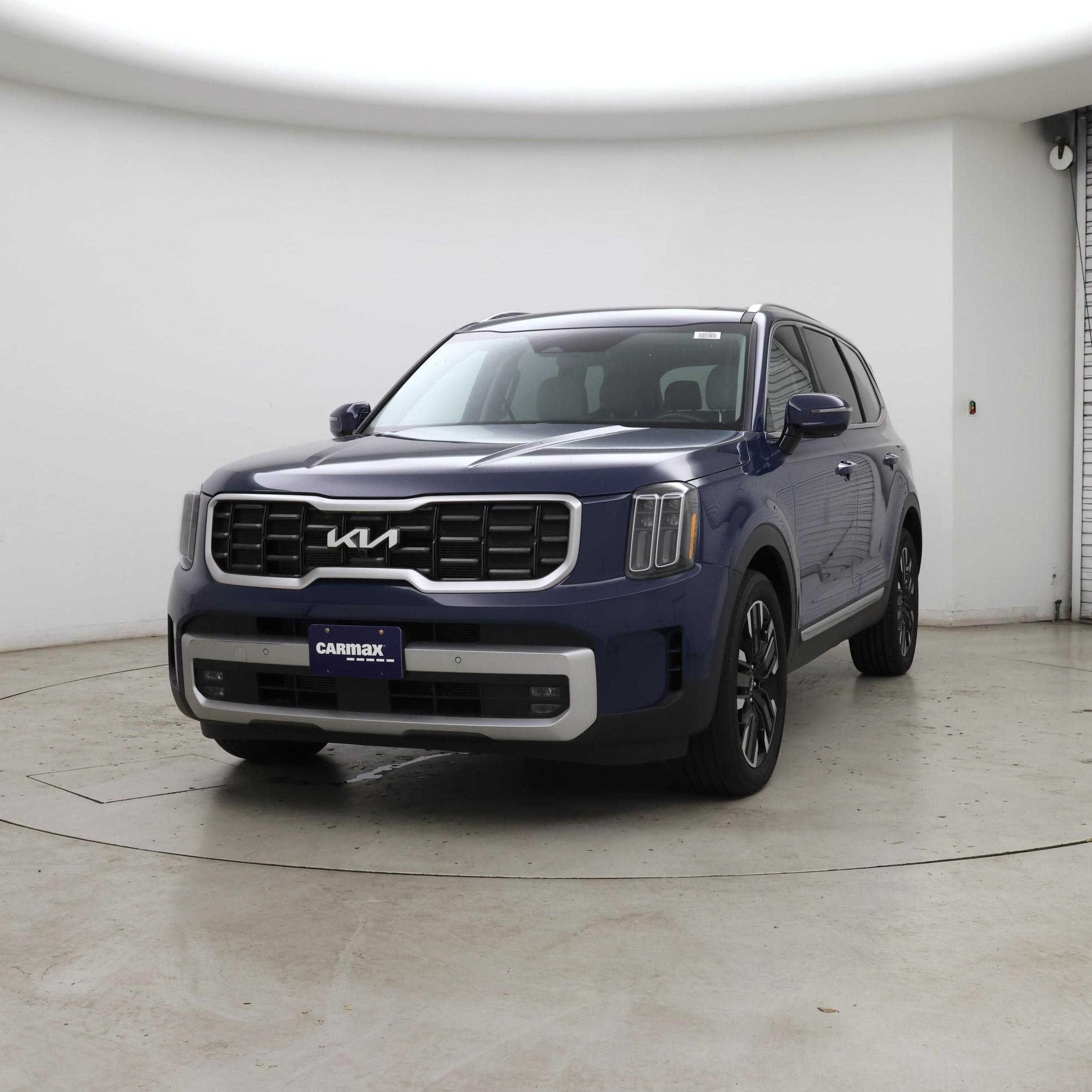 Thumbnail: 2023 Kia Telluride - 4