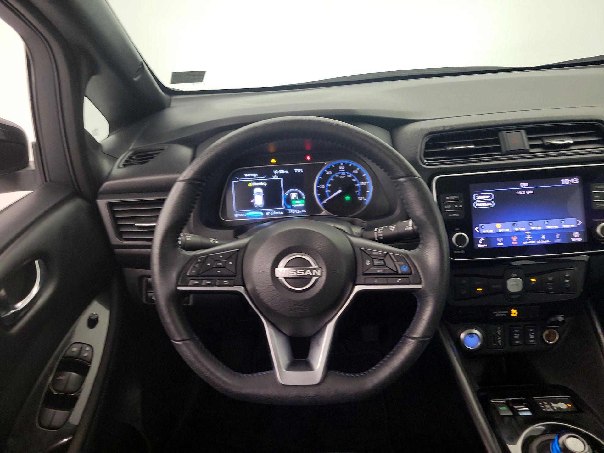 Thumbnail: 2023 Nissan Leaf - 10