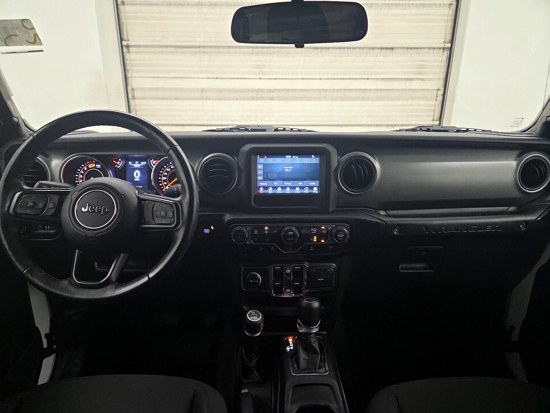 Thumbnail: 2022 Jeep Wrangler - 9