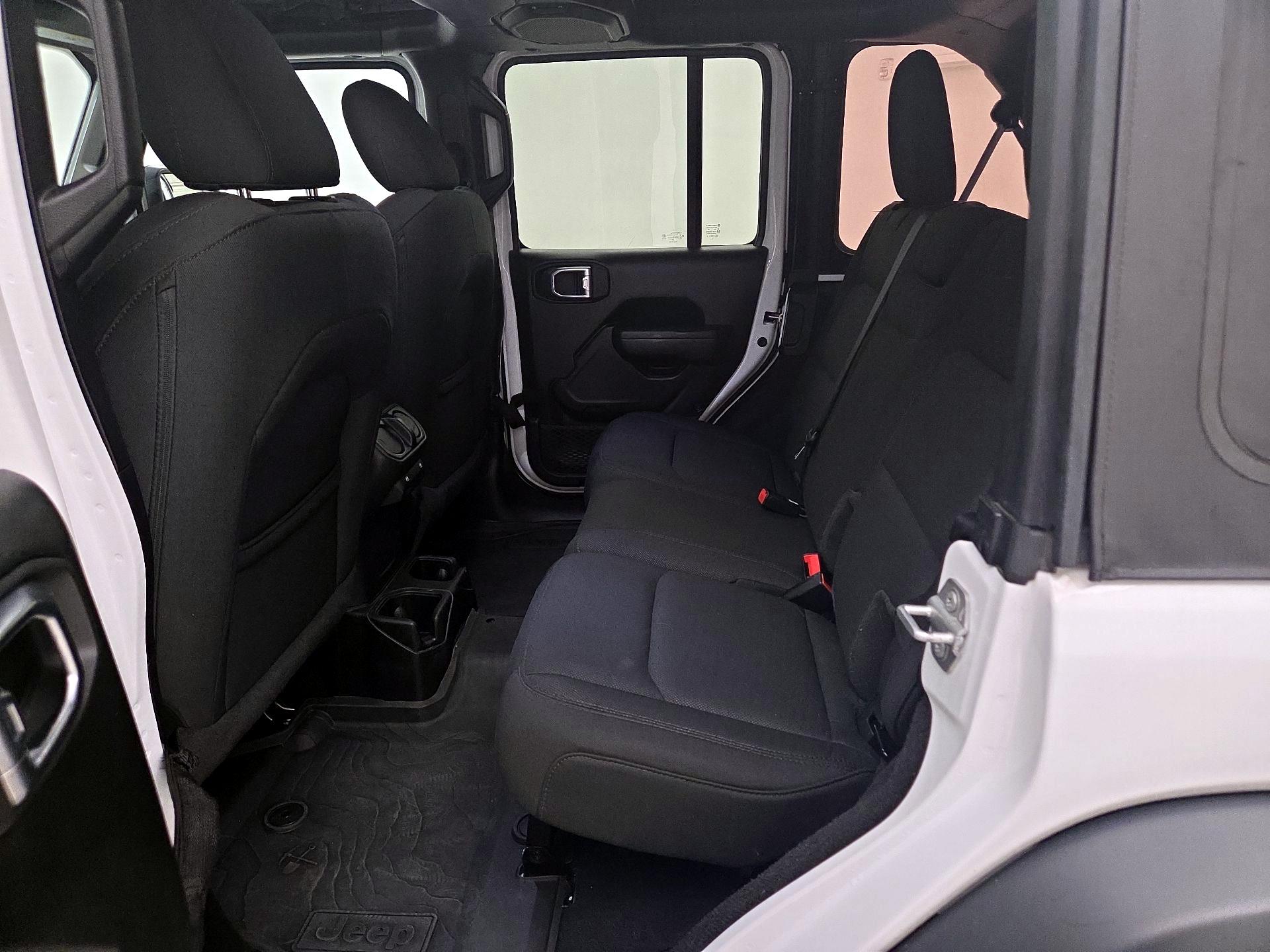 Thumbnail: 2022 Jeep Wrangler - 19