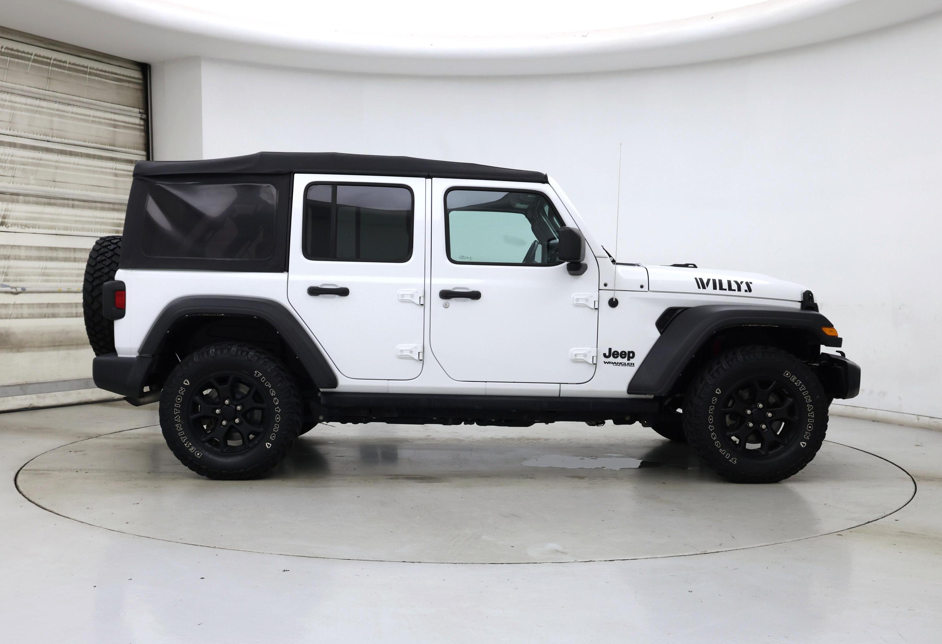 Thumbnail: 2022 Jeep Wrangler - 7