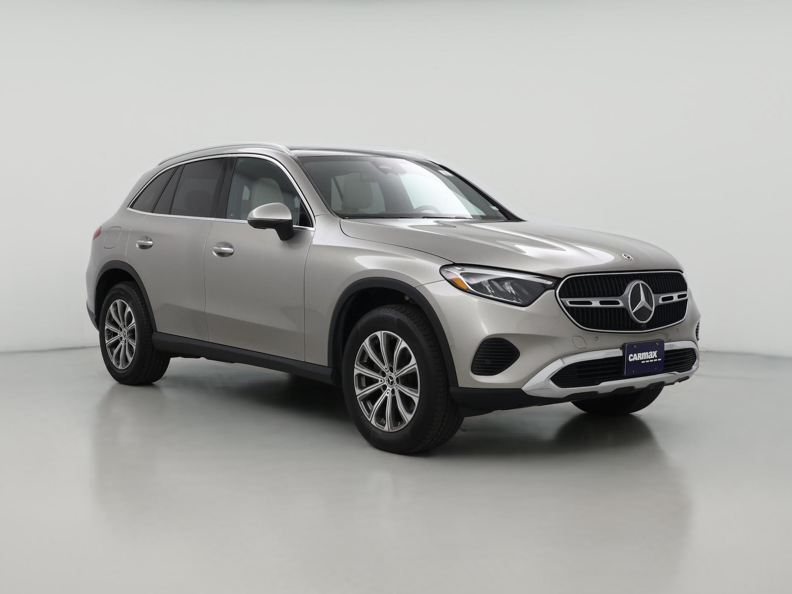 2023 Mercedes-Benz GLC