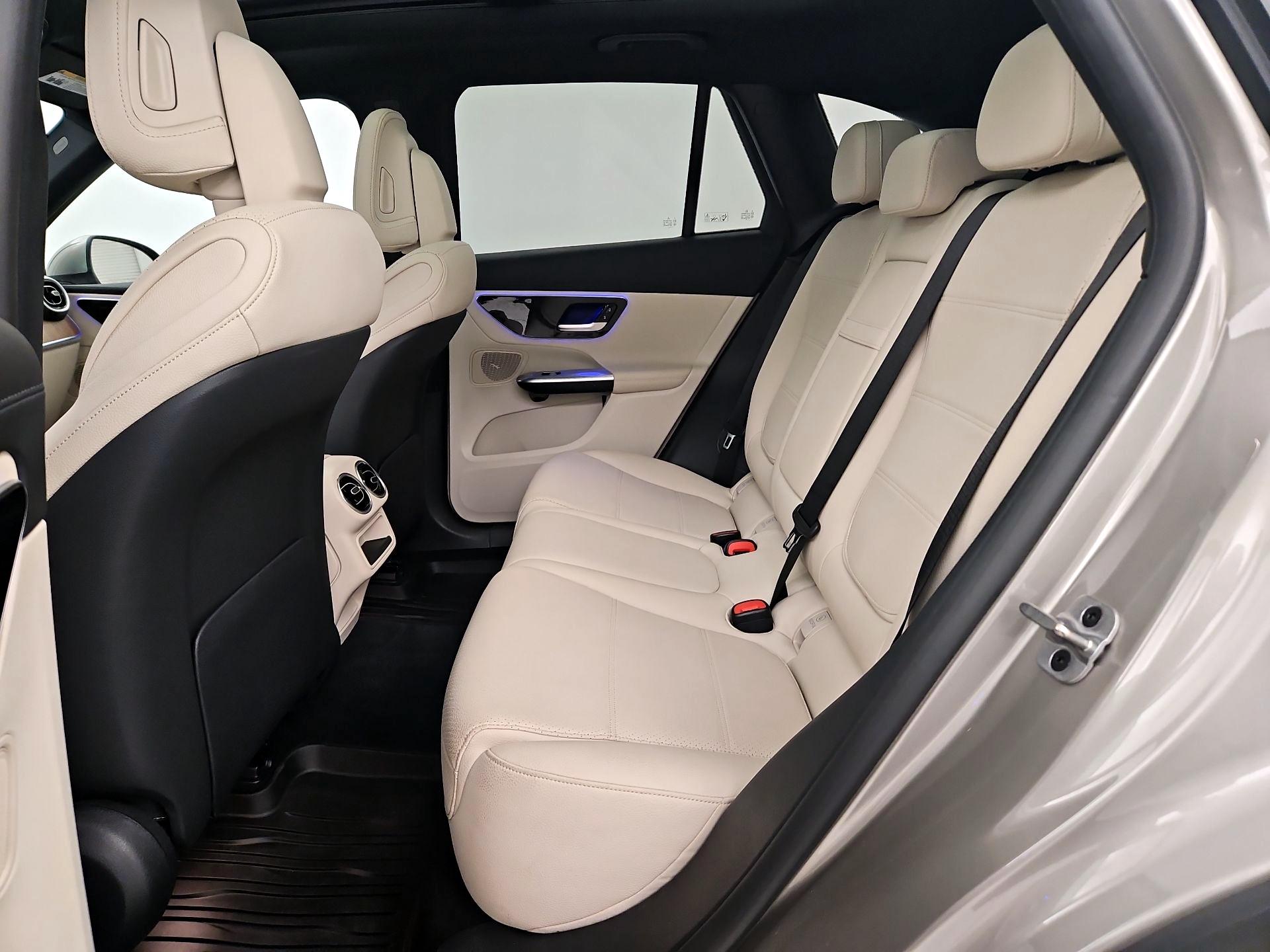 Thumbnail: 2023 Mercedes-Benz GLC - 20