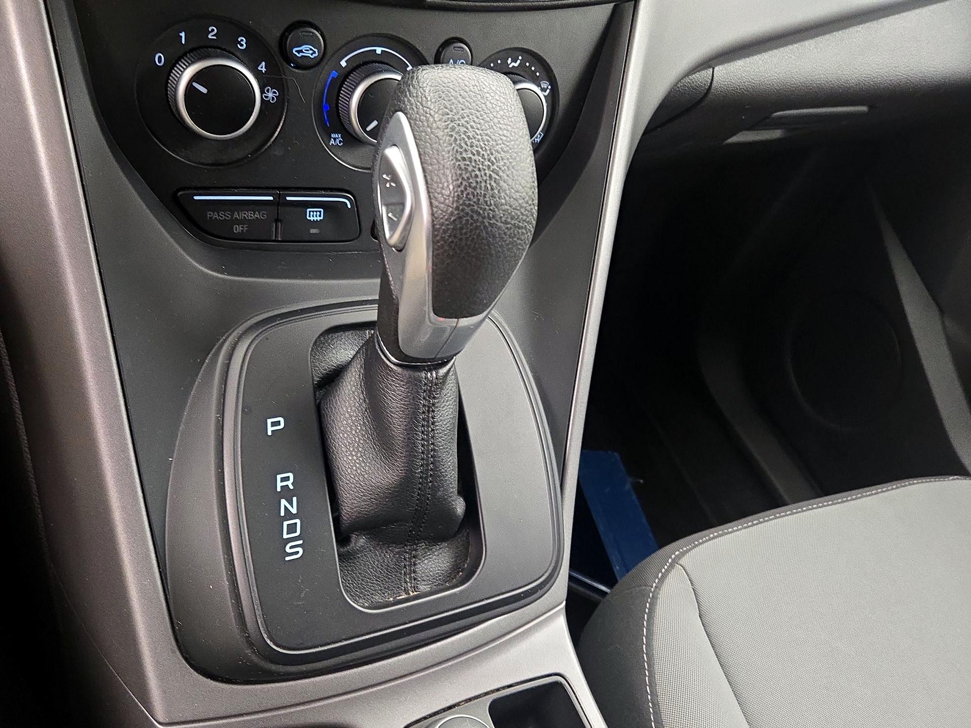 Thumbnail: 2014 Ford Escape - 17