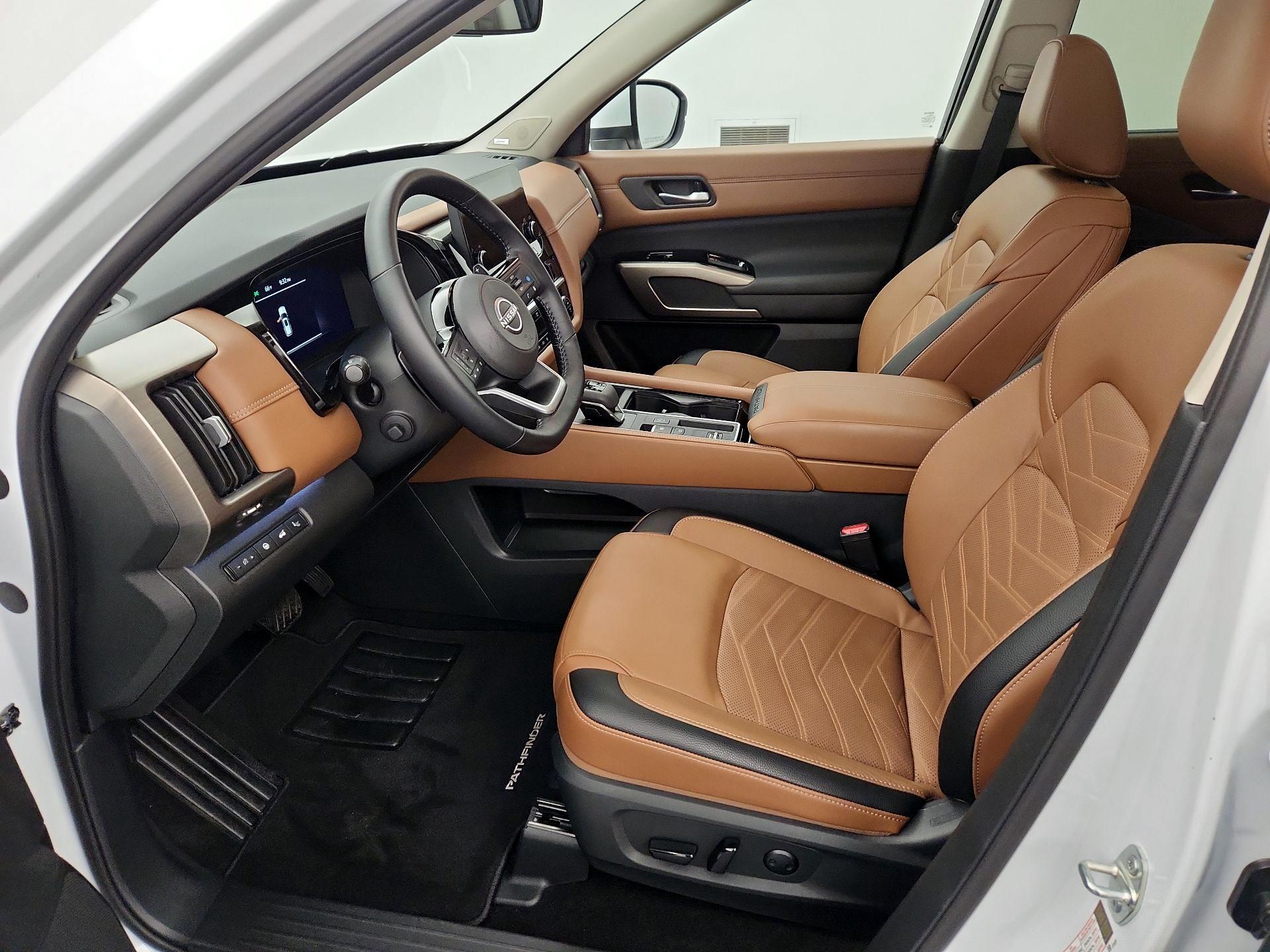 Thumbnail: 2025 Nissan Pathfinder - 11