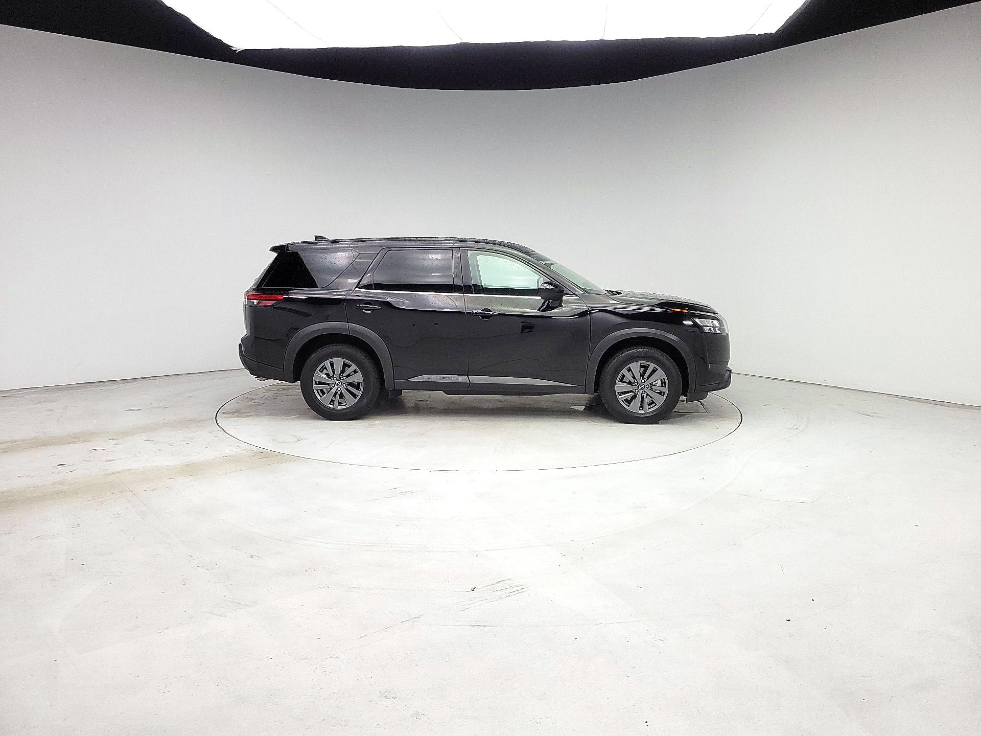 Thumbnail: 2025 Nissan Pathfinder - 4