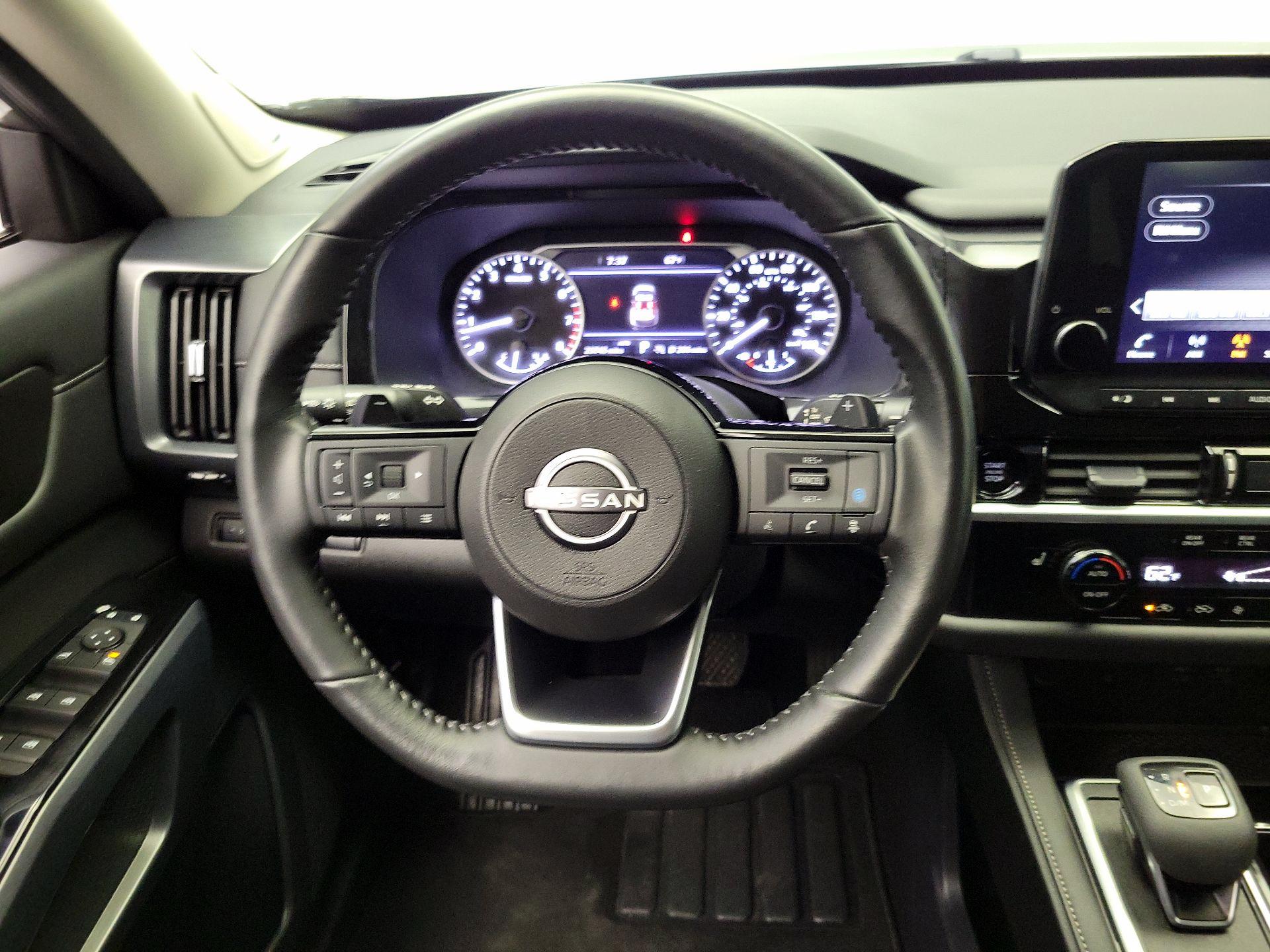 Thumbnail: 2025 Nissan Pathfinder - 10