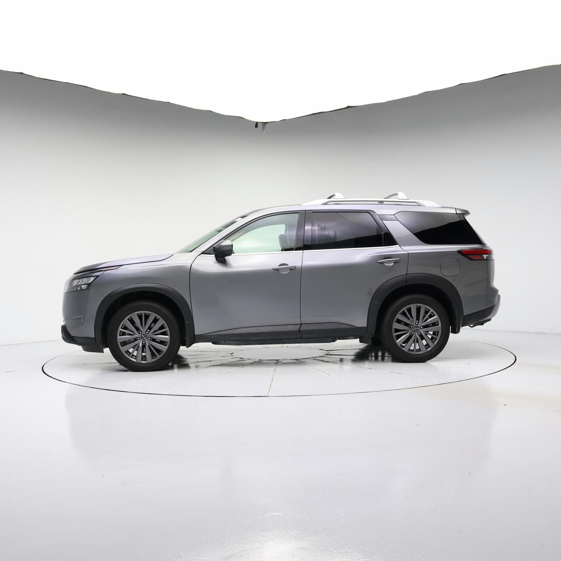 Thumbnail: 2025 Nissan Pathfinder - 3