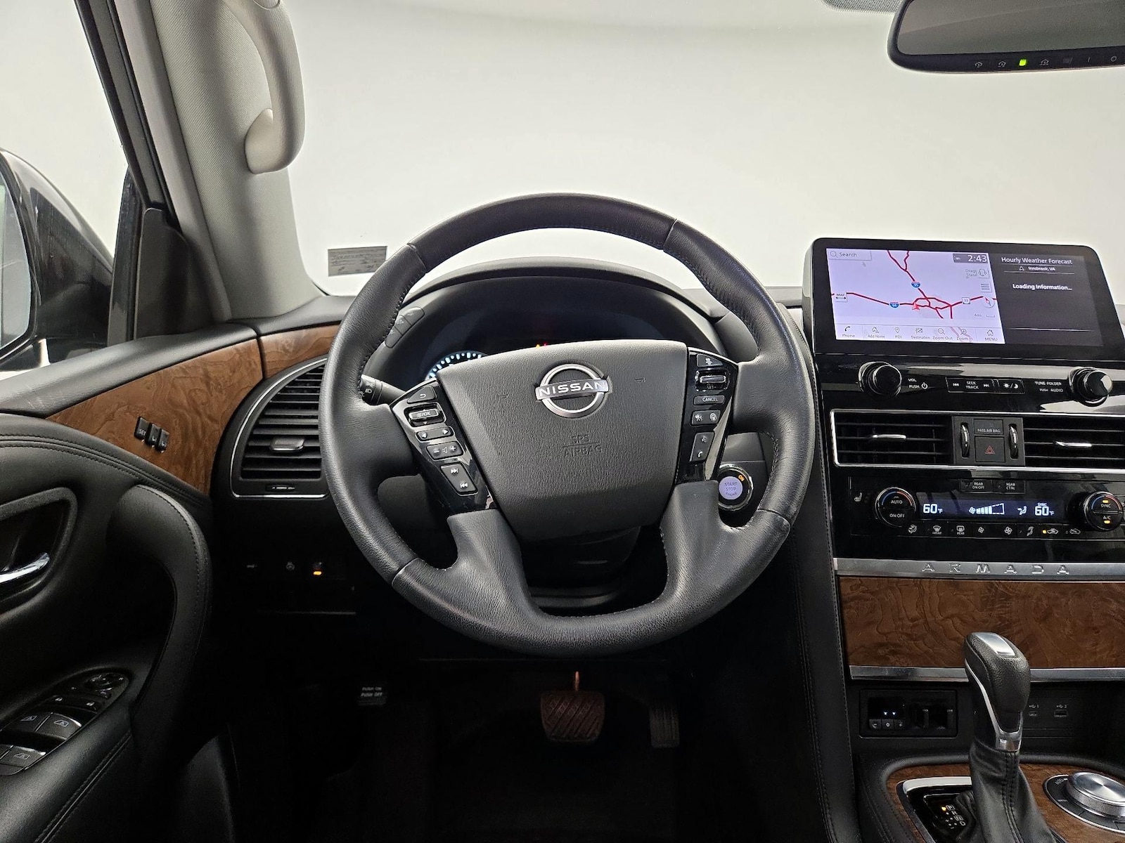 2023 Nissan Armada SL - Photo 11