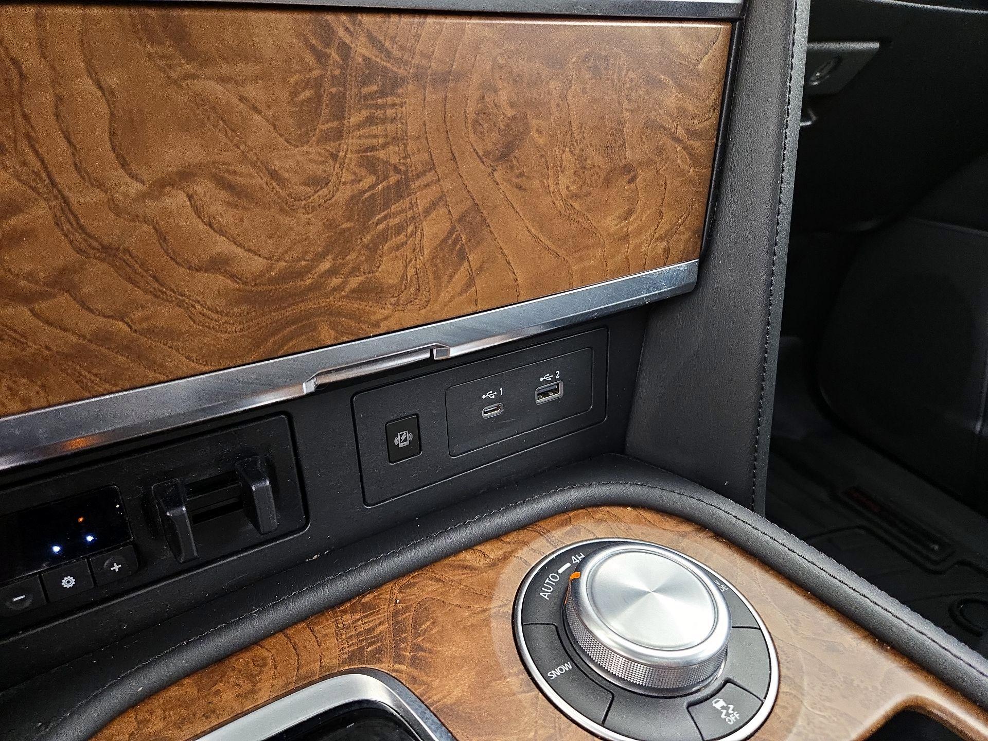 Thumbnail: 2023 Nissan Armada - 19