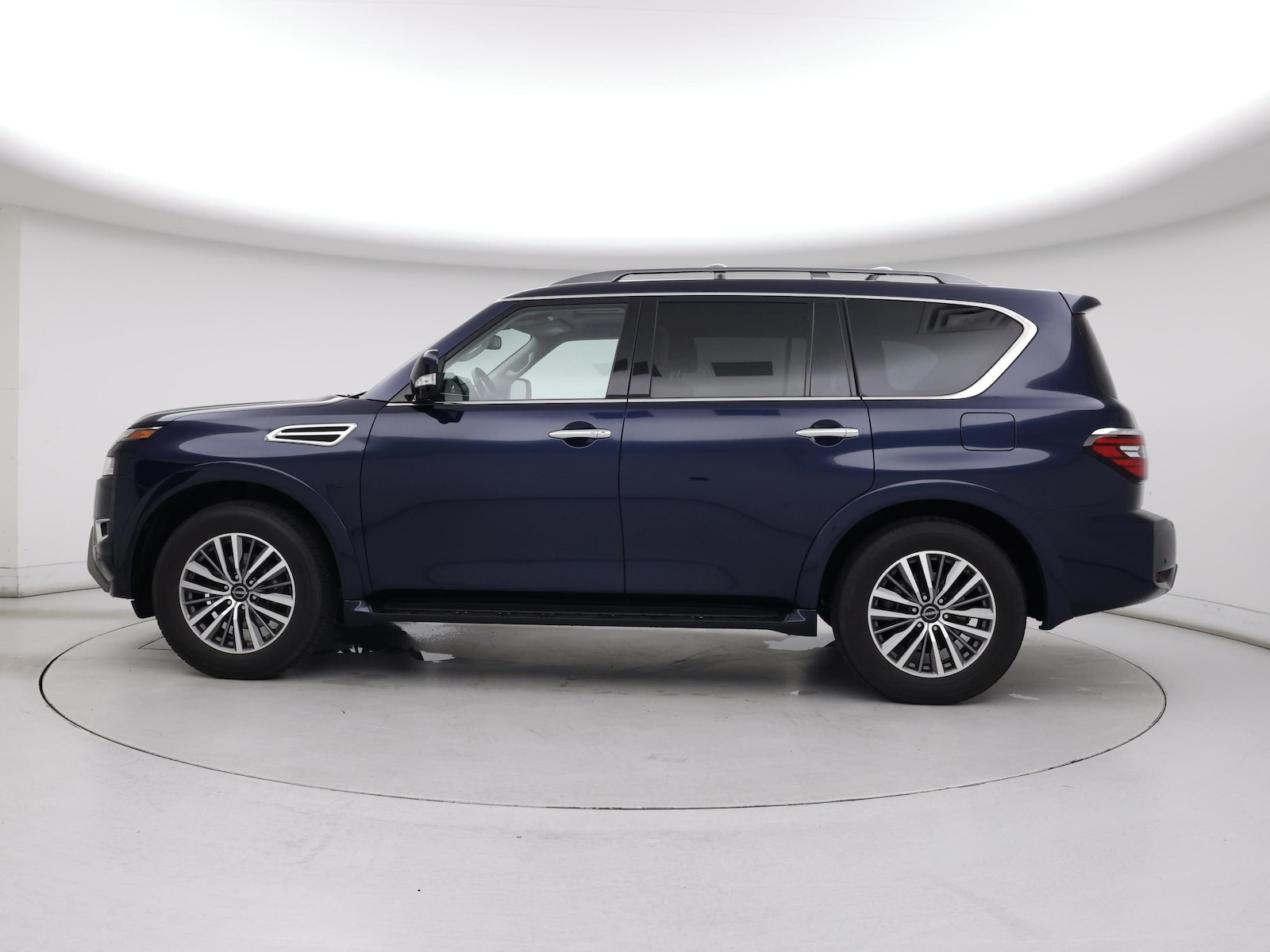 2023 Nissan Armada SL - Photo 4