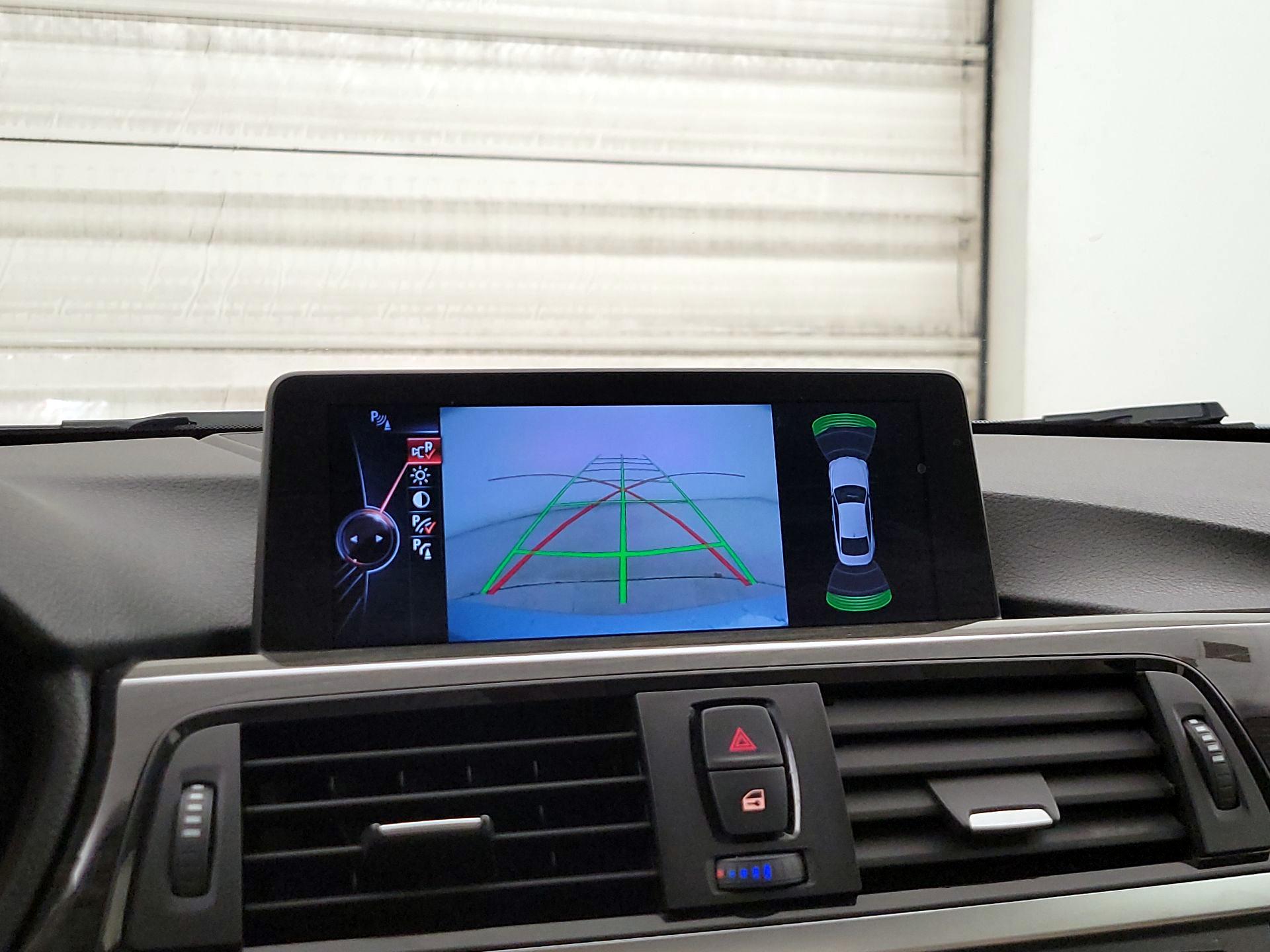 Thumbnail: 2015 BMW 4 Series - 15