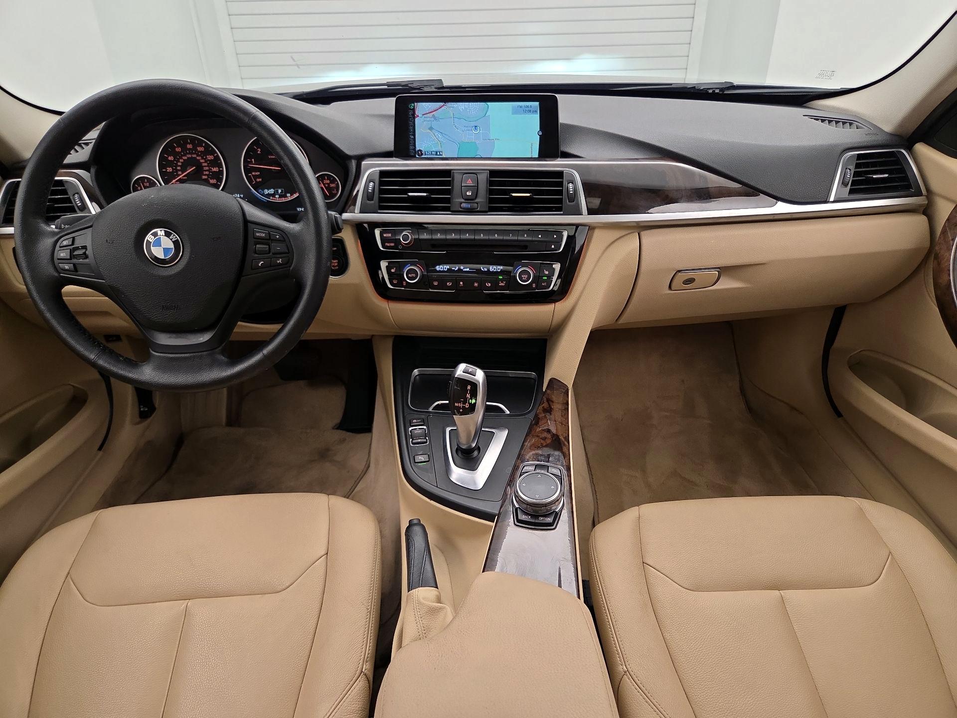 Thumbnail: 2016 BMW 3 Series - 9