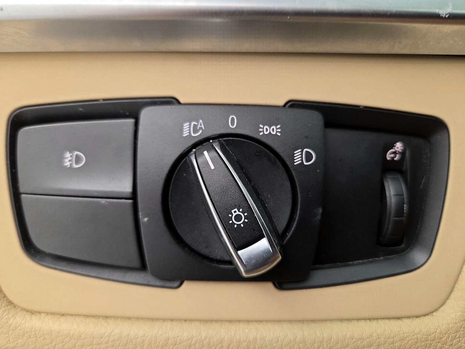 2016 BMW 3 Series 320i - Photo 14