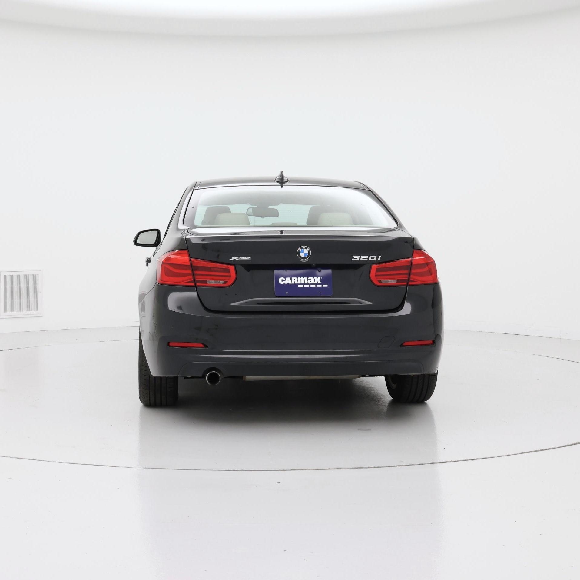 Thumbnail: 2016 BMW 3 Series - 6