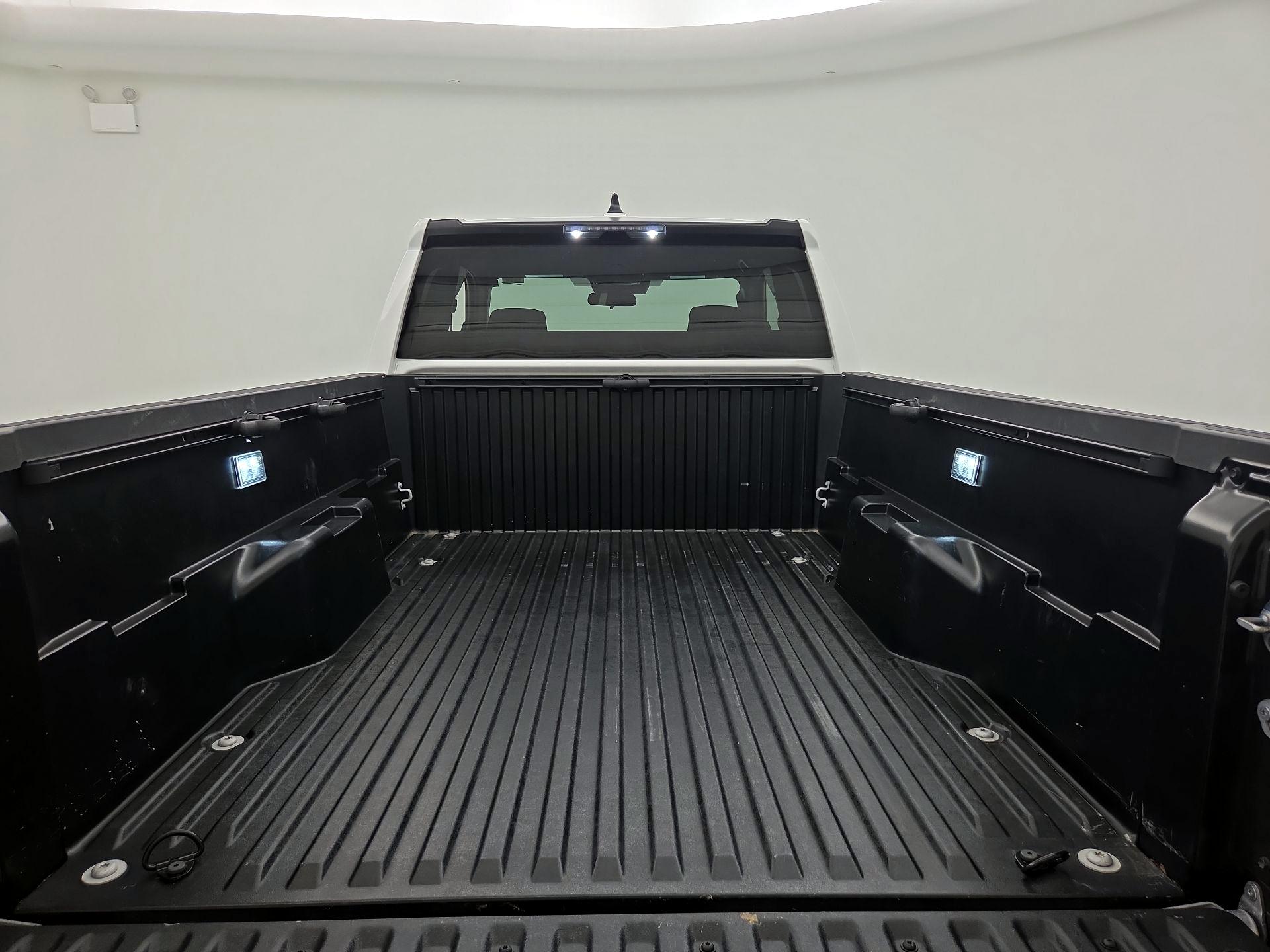 Thumbnail: 2025 Toyota Tacoma - 19