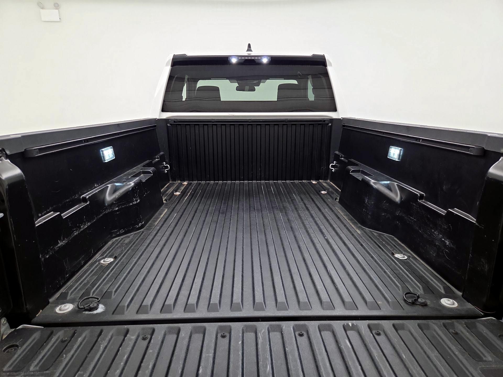 Thumbnail: 2025 Toyota Tacoma - 19