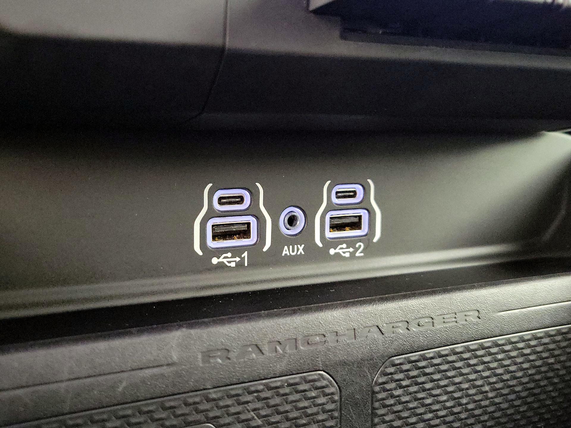 Thumbnail: 2025 RAM 1500 - 18