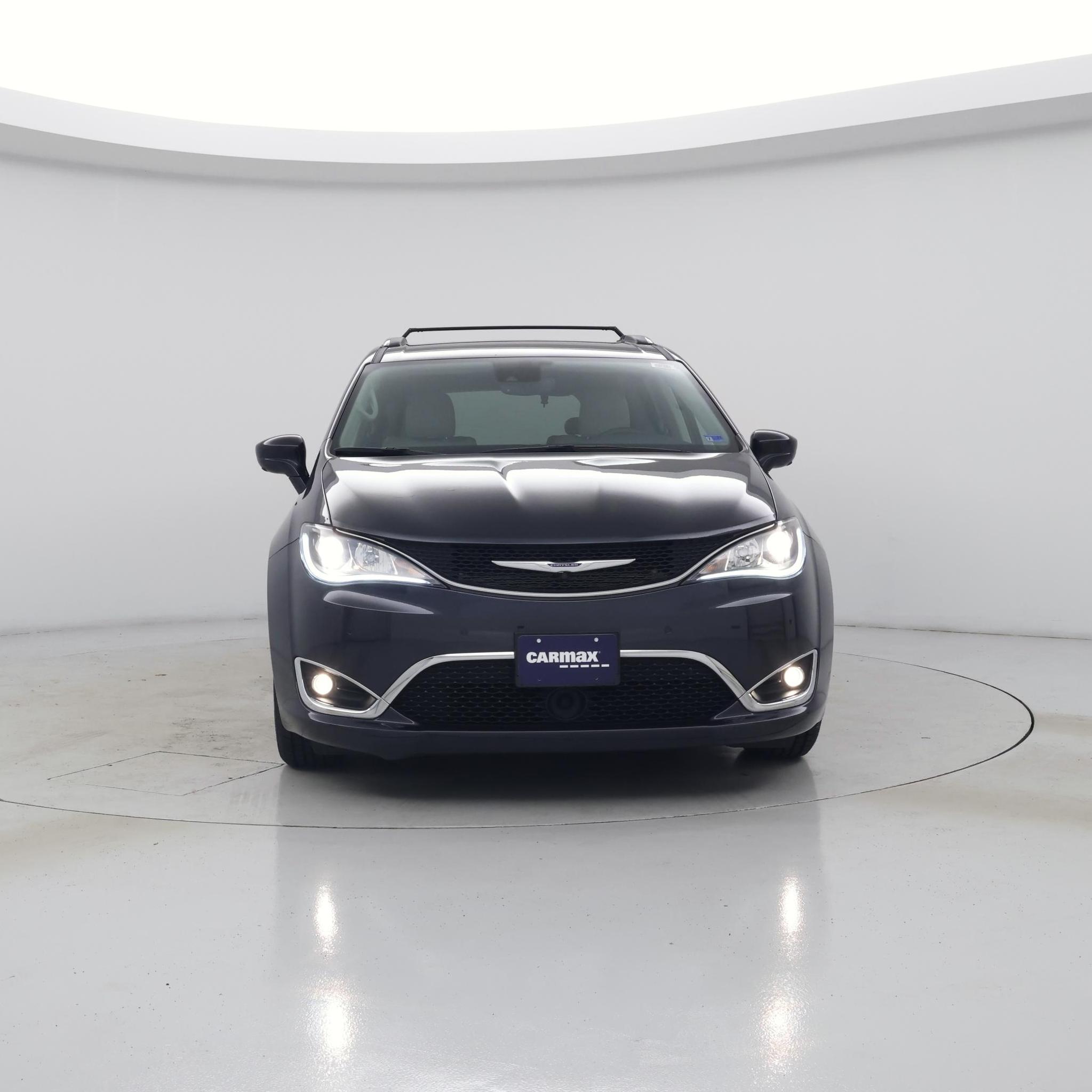 Thumbnail: 2020 Chrysler Pacifica - 5