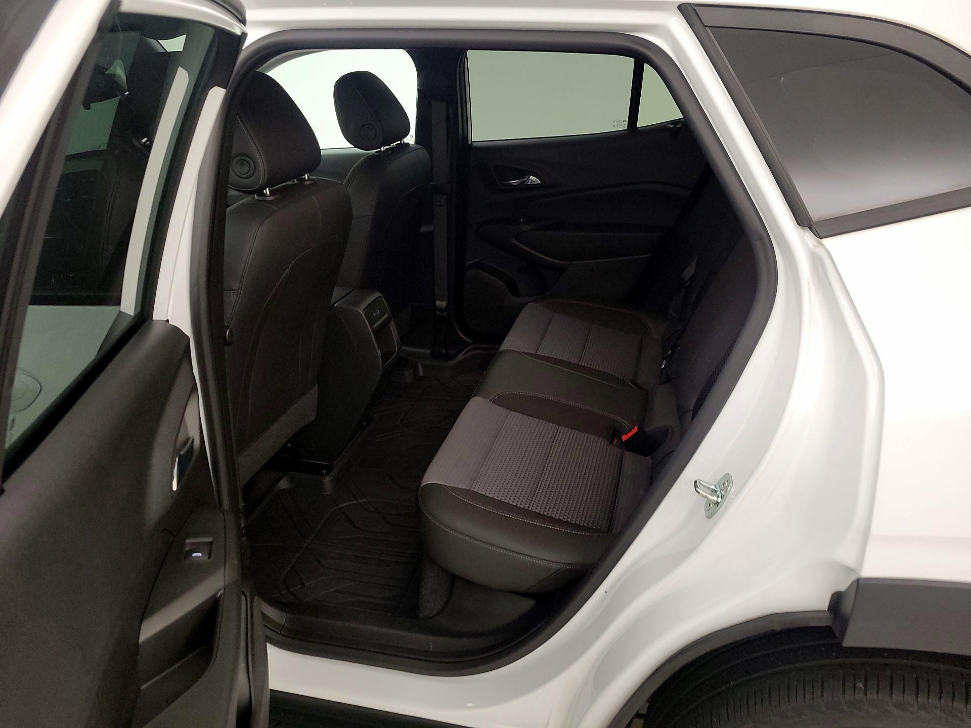 Thumbnail: 2024 Chevrolet Trax - 20