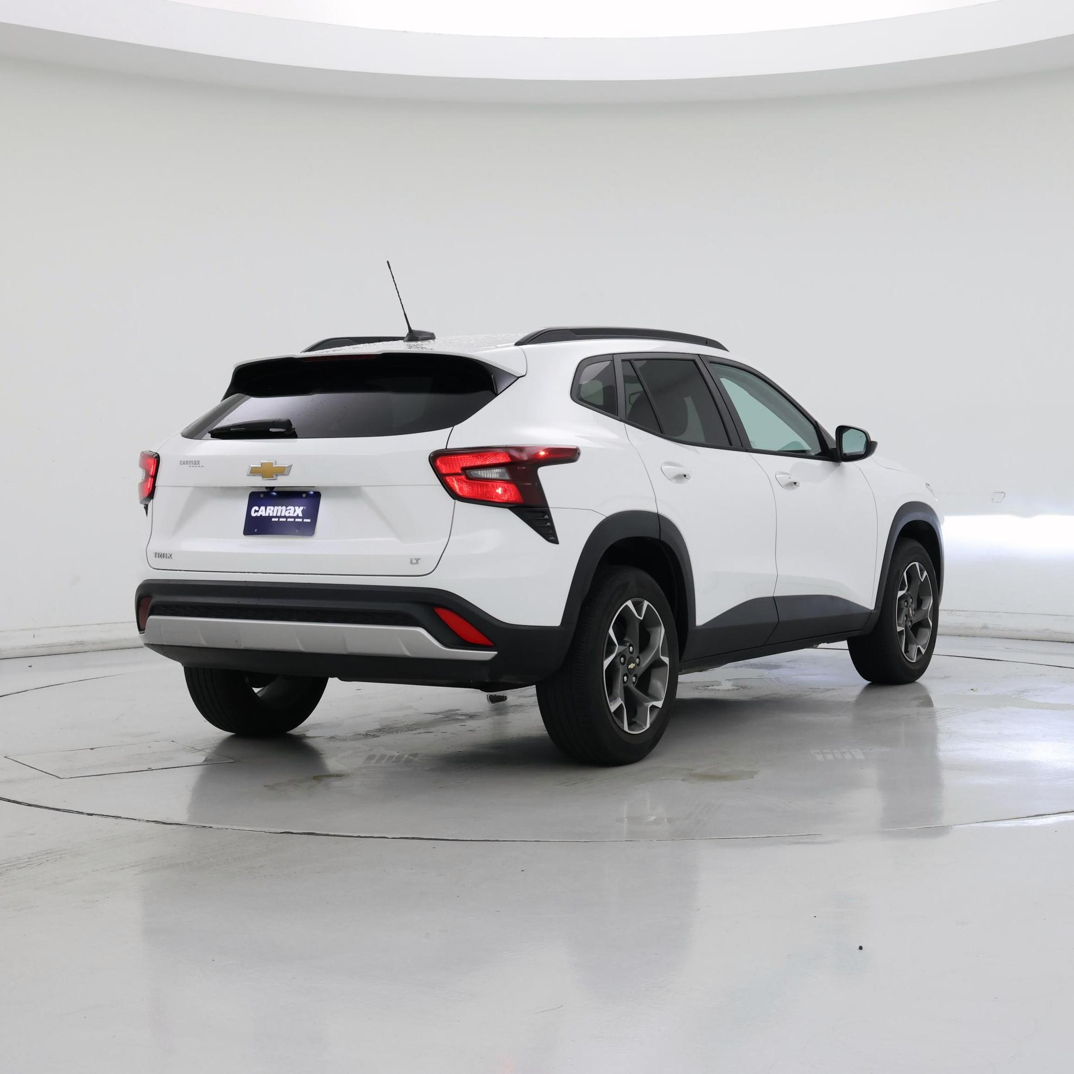 Thumbnail: 2024 Chevrolet Trax - 8