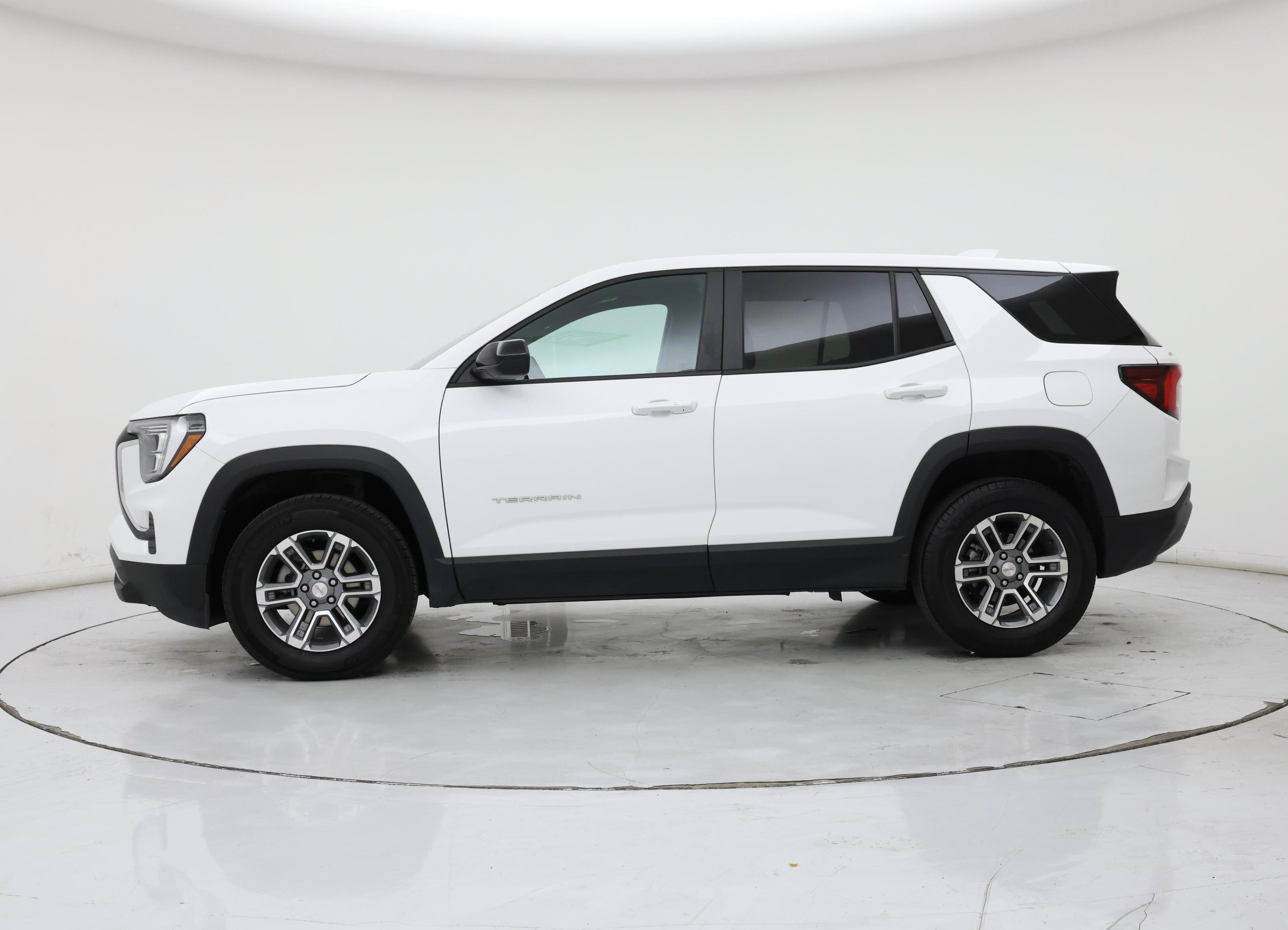 Thumbnail: 2025 GMC Terrain - 3