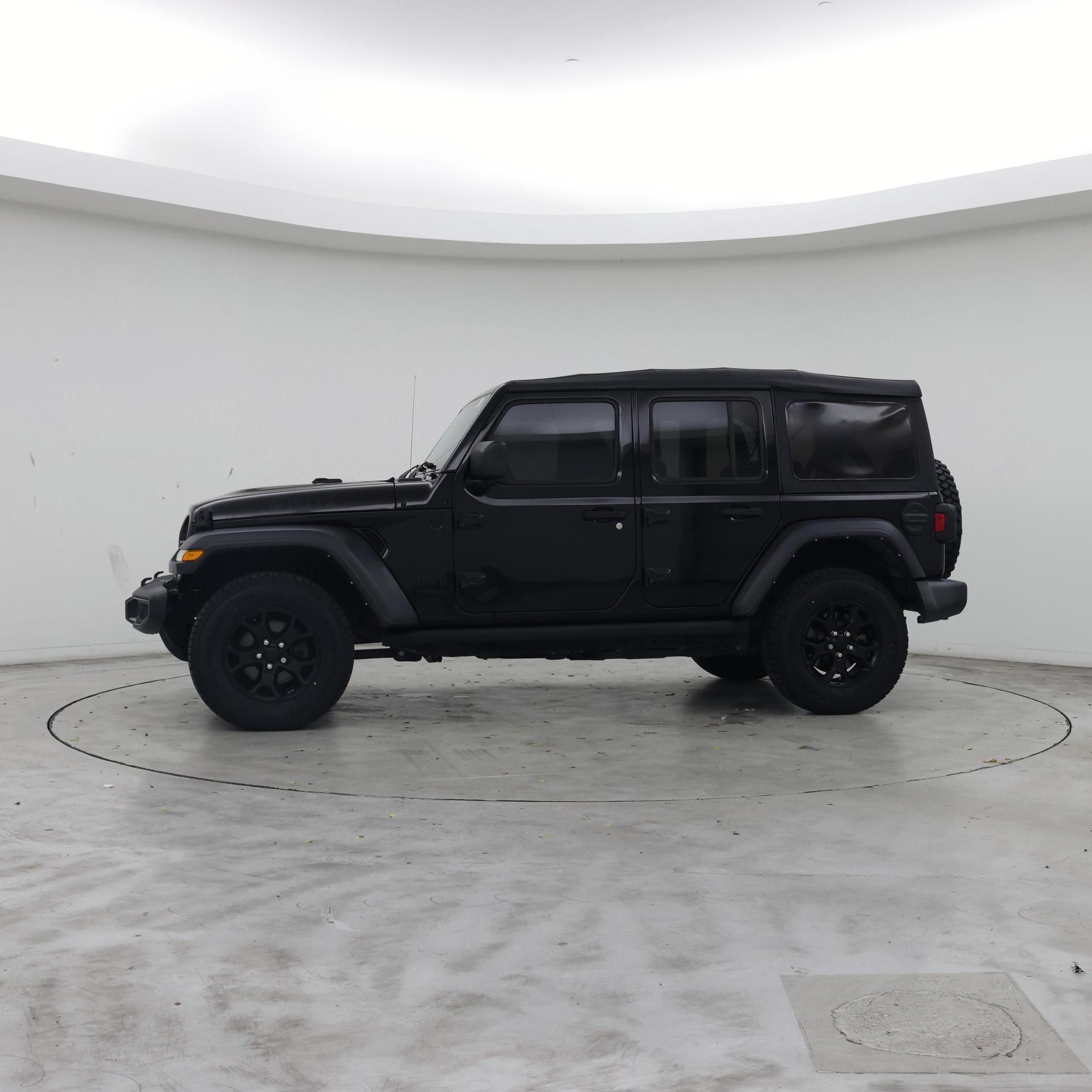 Thumbnail: 2022 Jeep Wrangler - 3
