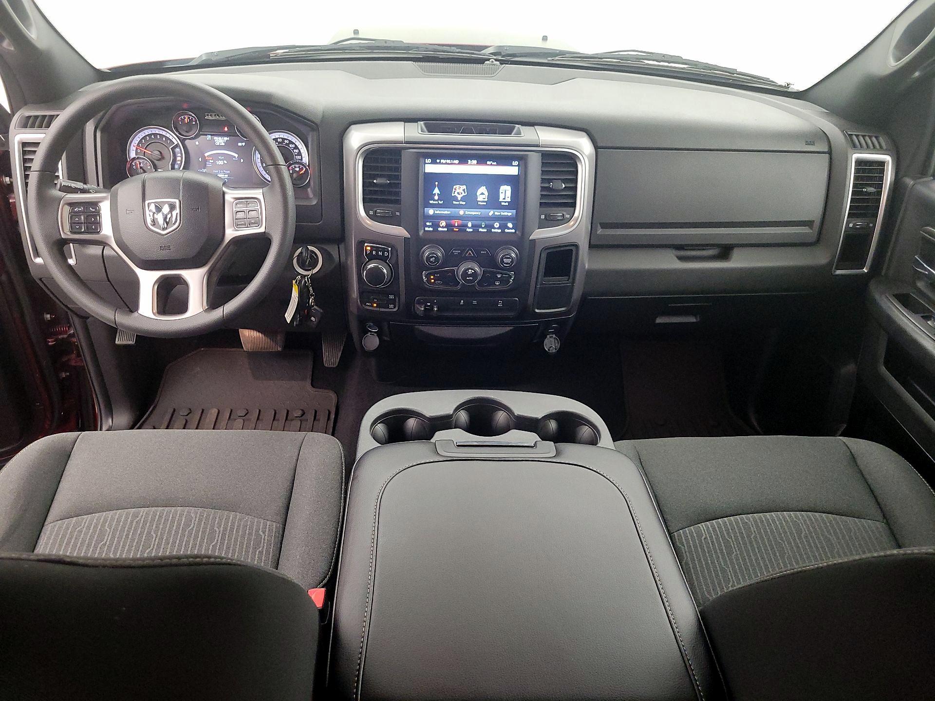 Thumbnail: 2022 RAM 1500 Classic - 9