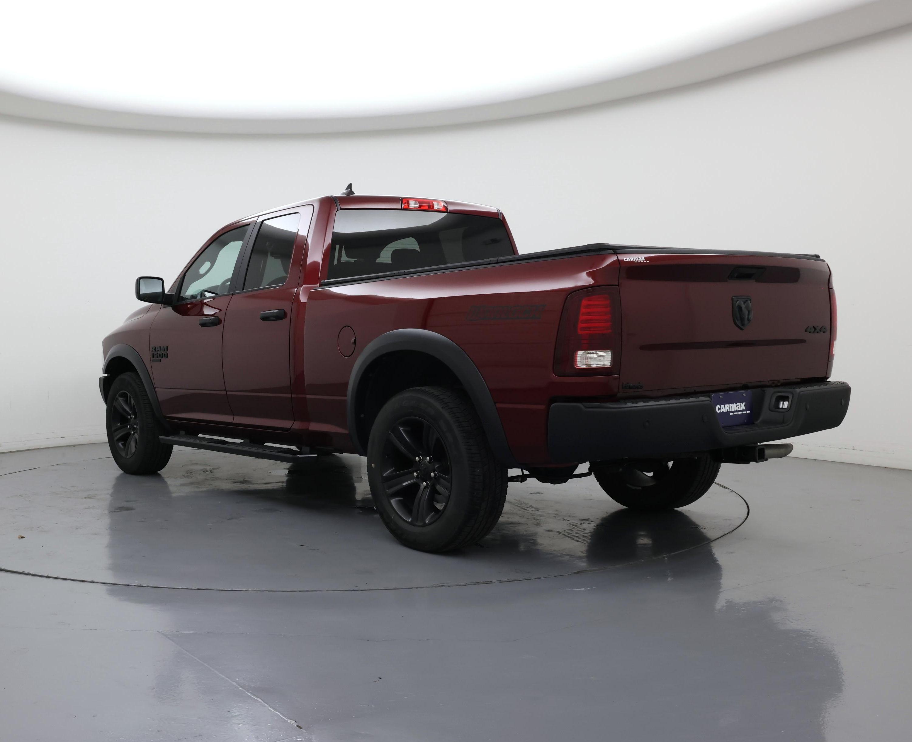 Thumbnail: 2022 RAM 1500 Classic - 2