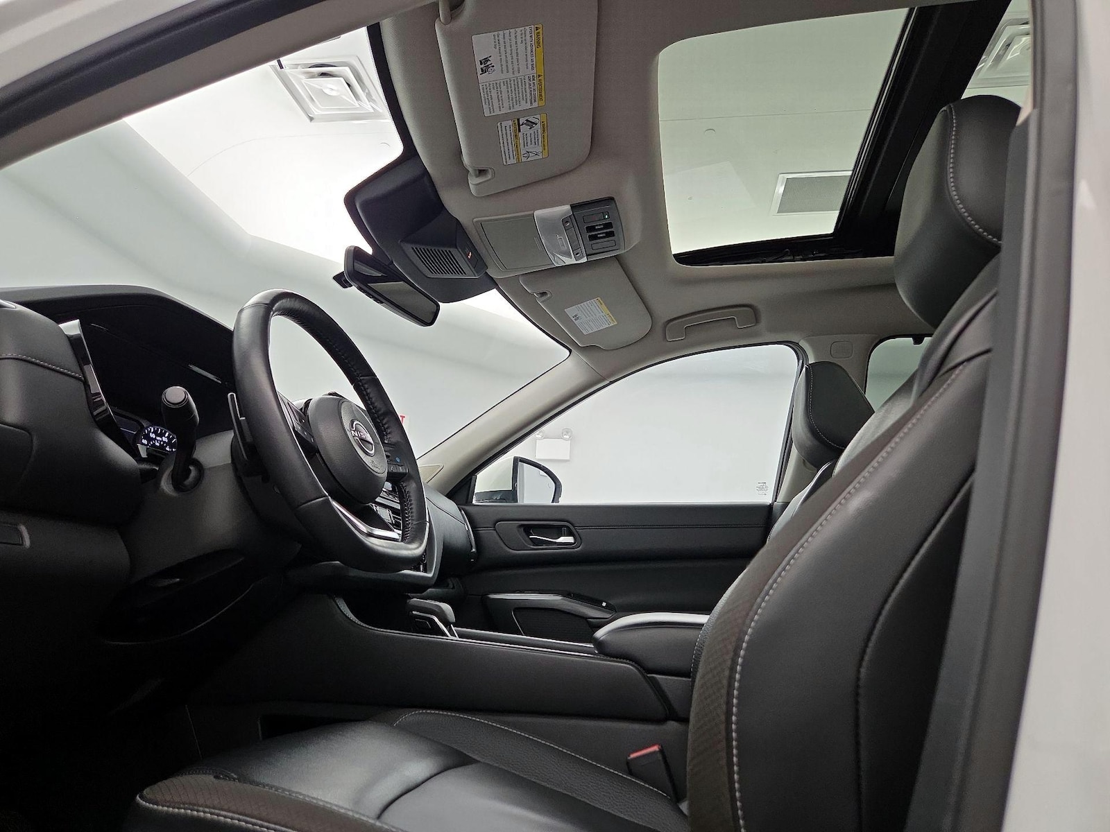 2023 Nissan Pathfinder SL - Photo 21