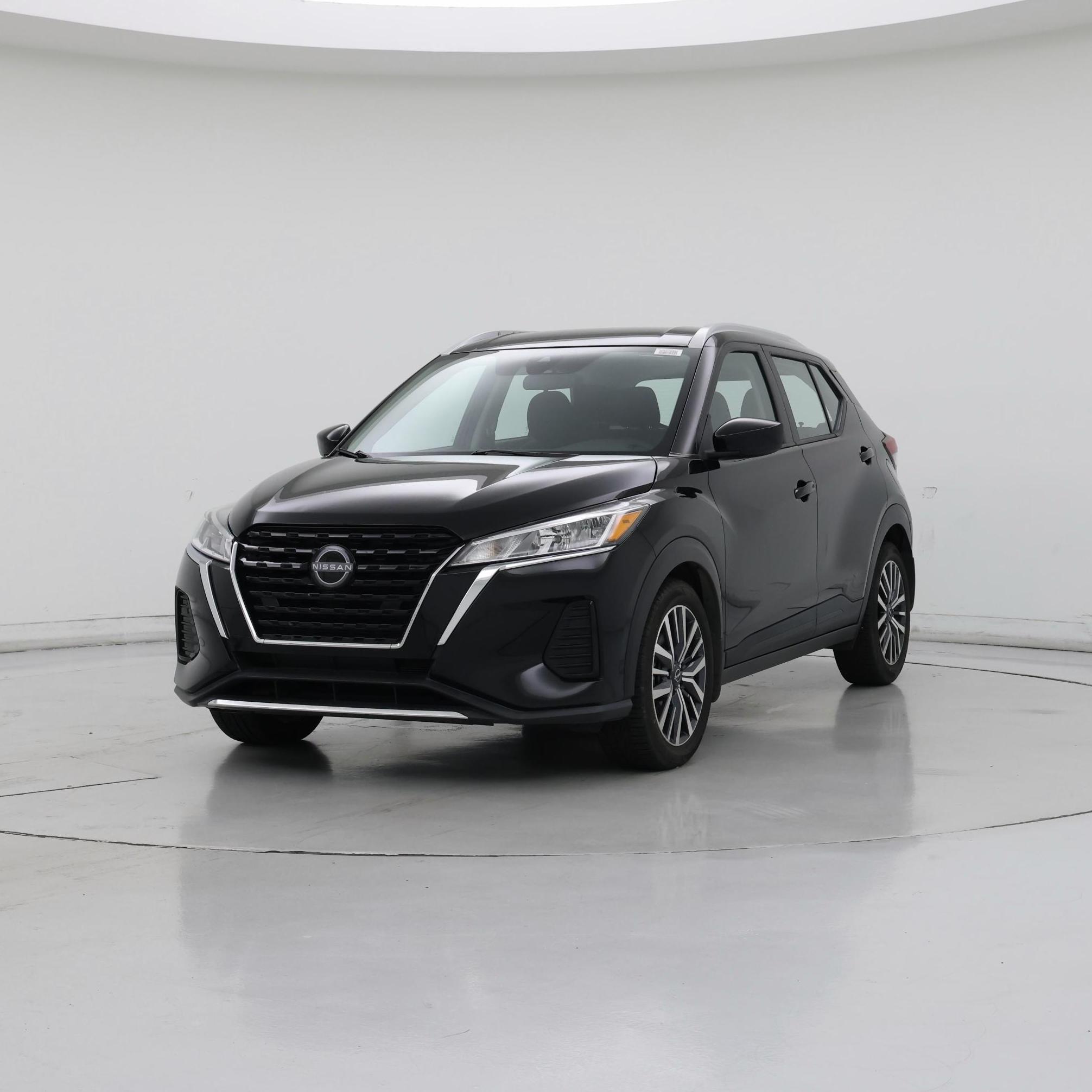 Thumbnail: 2023 Nissan Kicks - 4