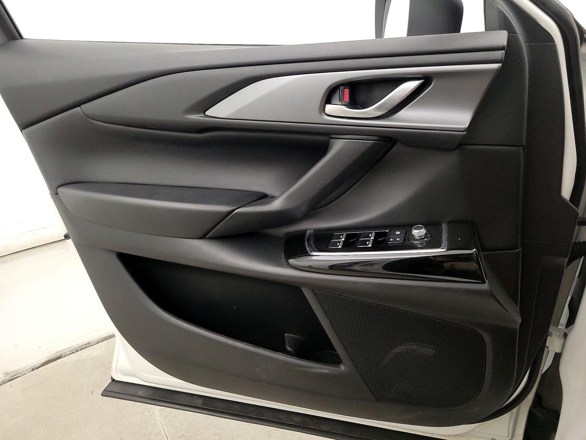 Thumbnail: 2023 Mazda CX-9 - 12