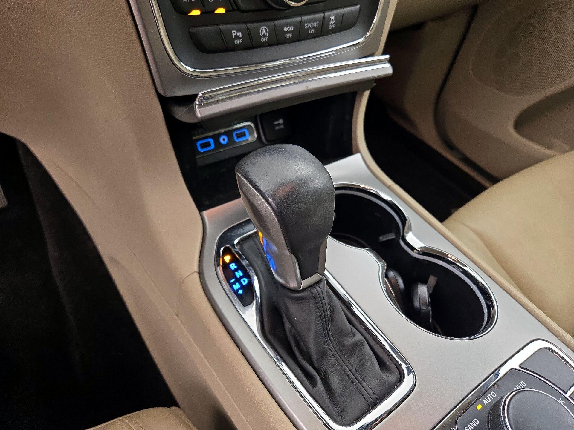 Thumbnail: 2018 Jeep Grand Cherokee - 18
