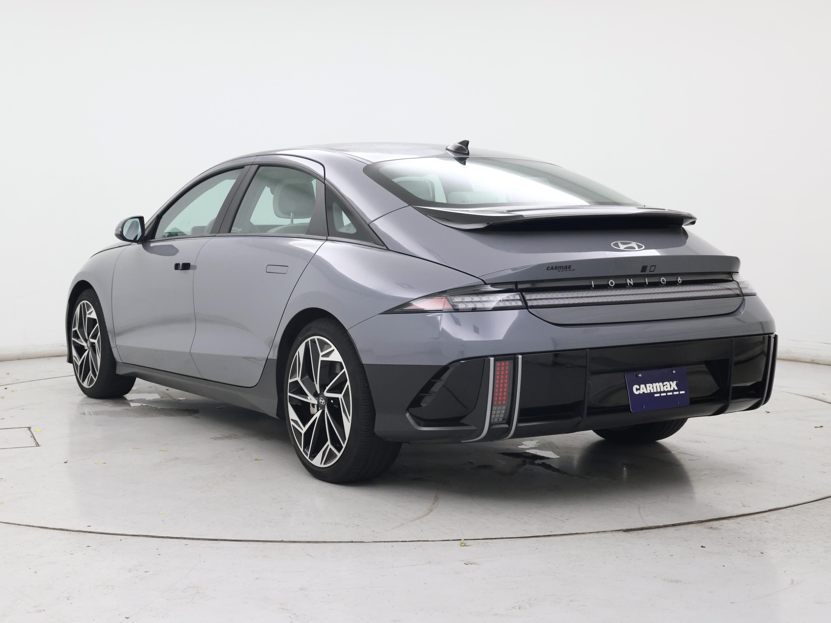 Thumbnail: 2023 Hyundai Ioniq 6 - 2