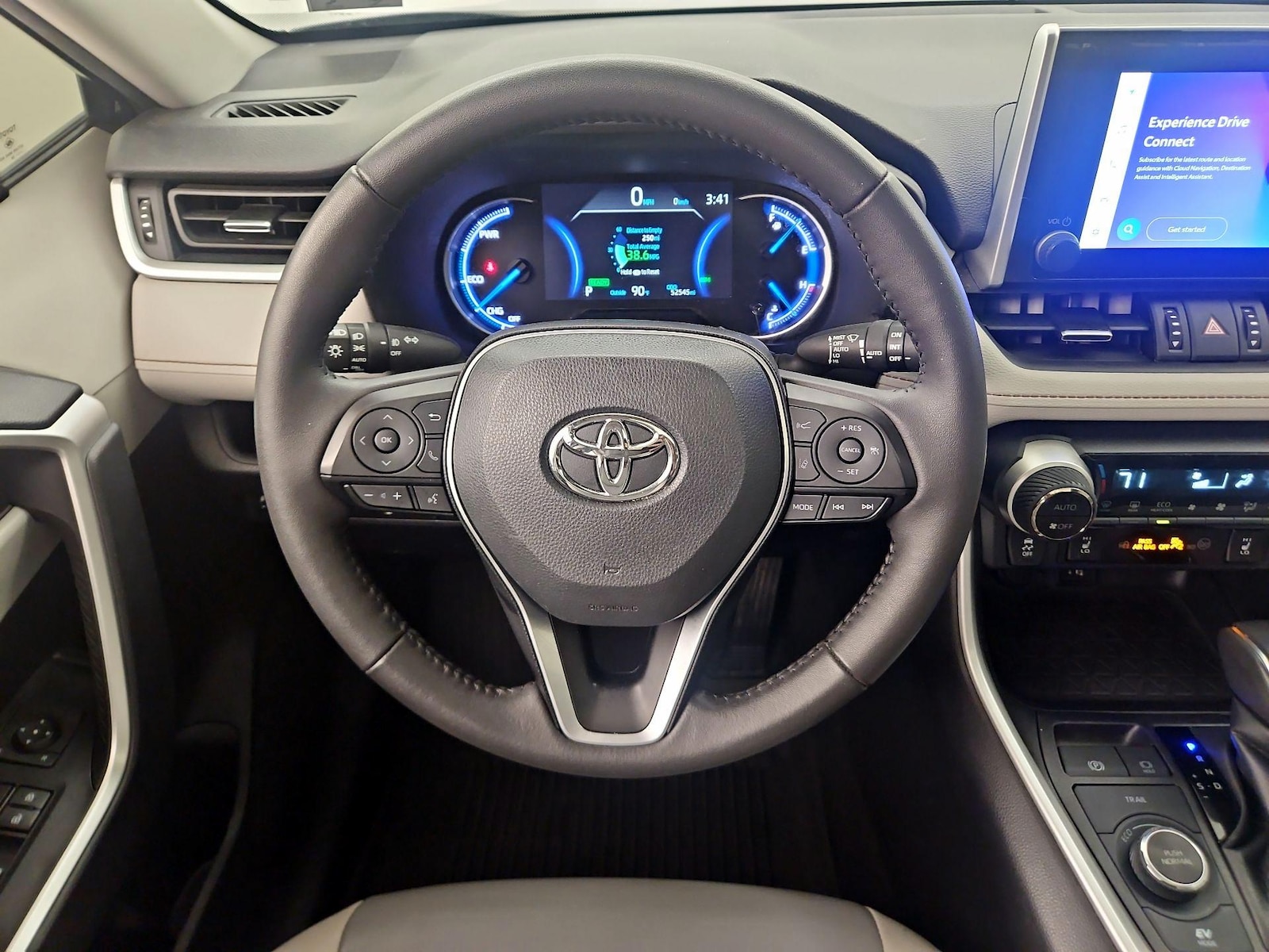 2024 Toyota RAV4 XLE Premium - Photo 11