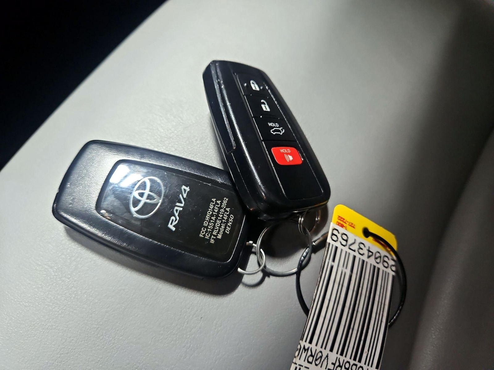 2024 Toyota RAV4 XLE Premium - Photo 25