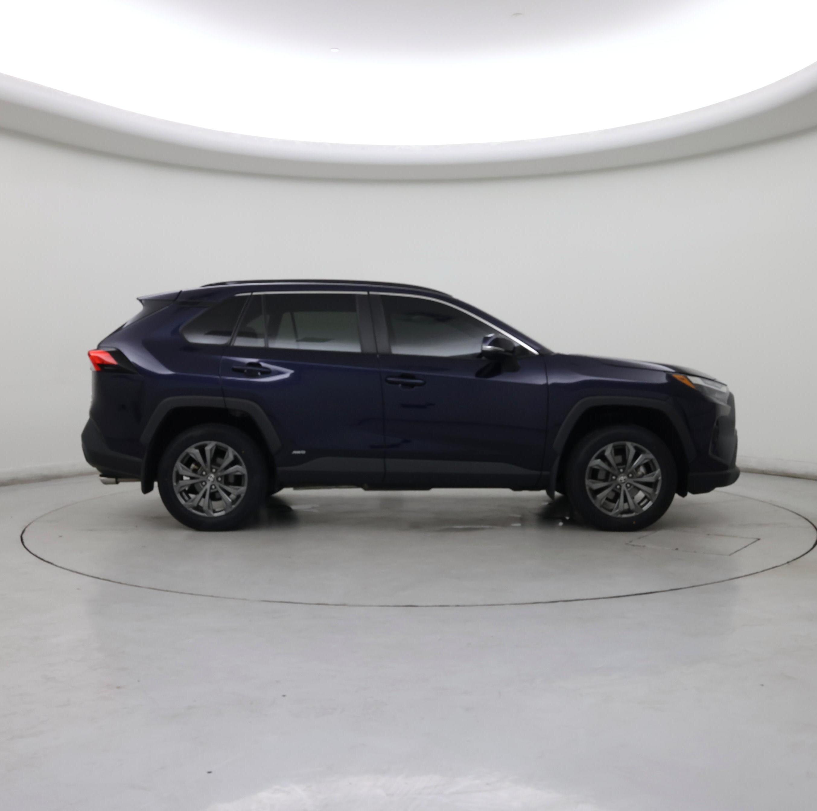 Thumbnail: 2024 Toyota RAV4 - 7