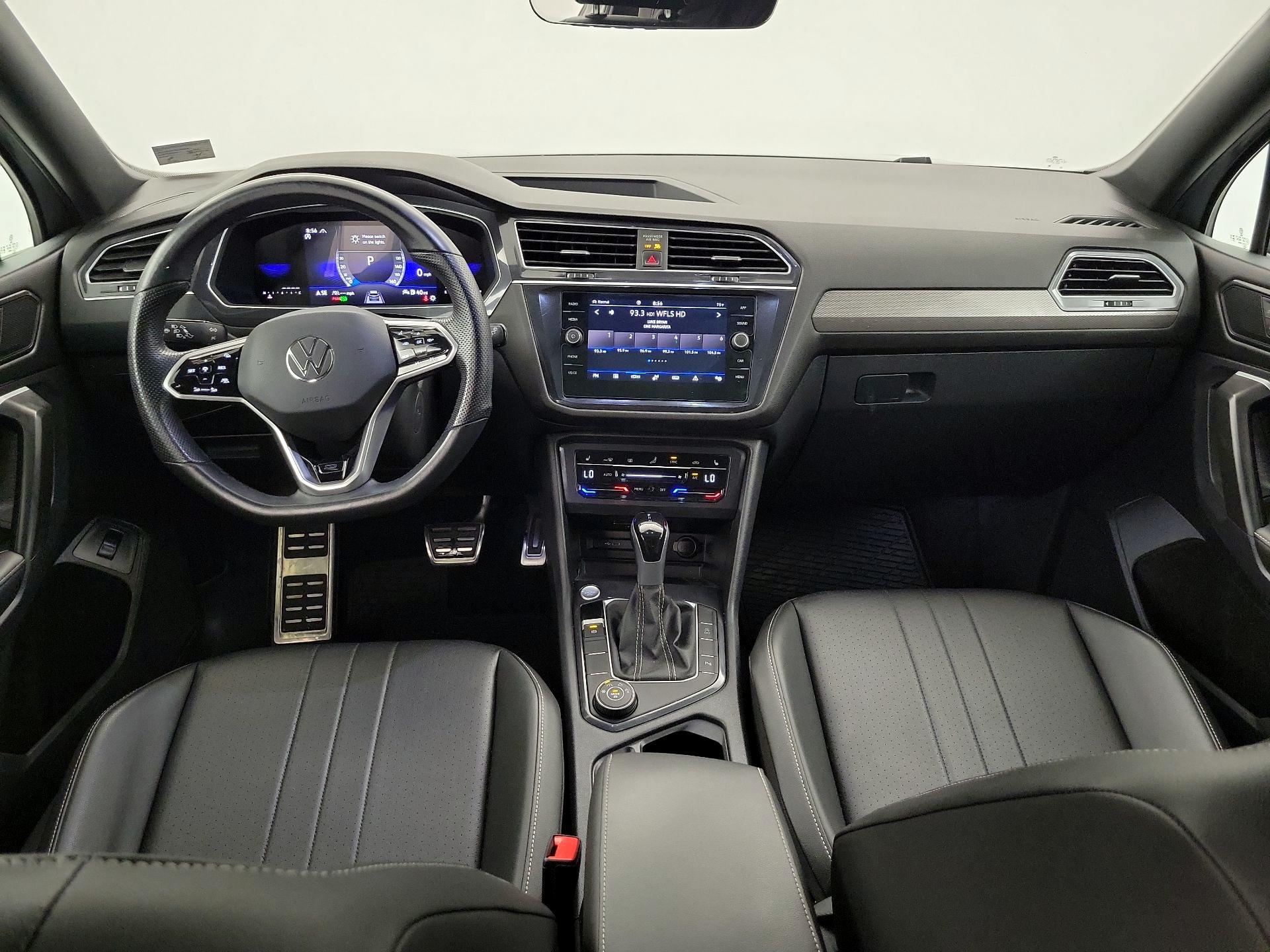 Thumbnail: 2024 Volkswagen Tiguan - 9