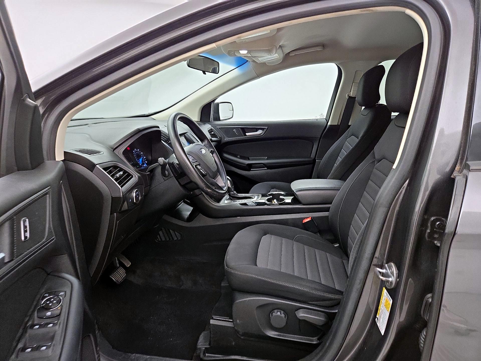 Thumbnail: 2018 Ford Edge - 11
