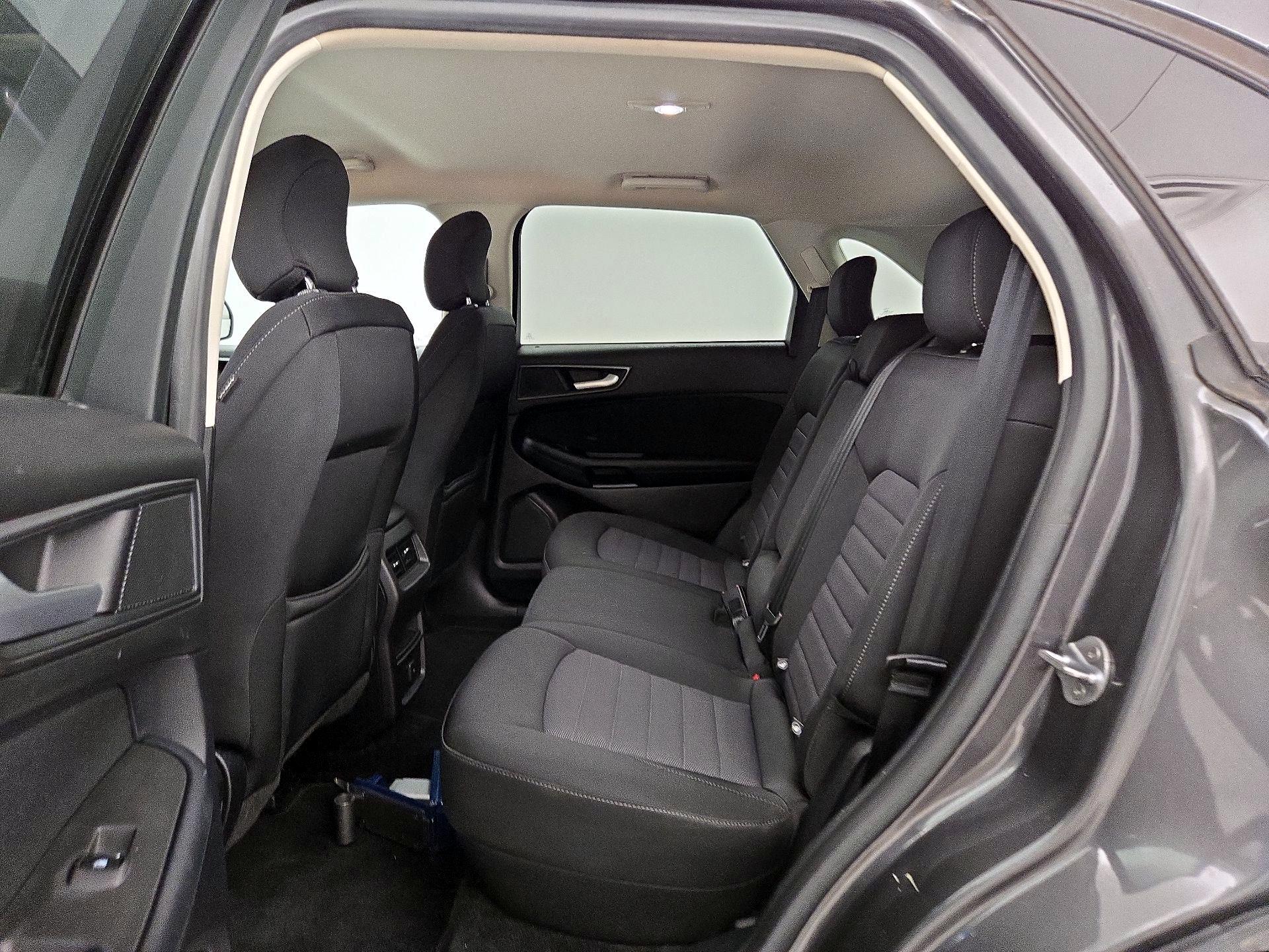 Thumbnail: 2018 Ford Edge - 20