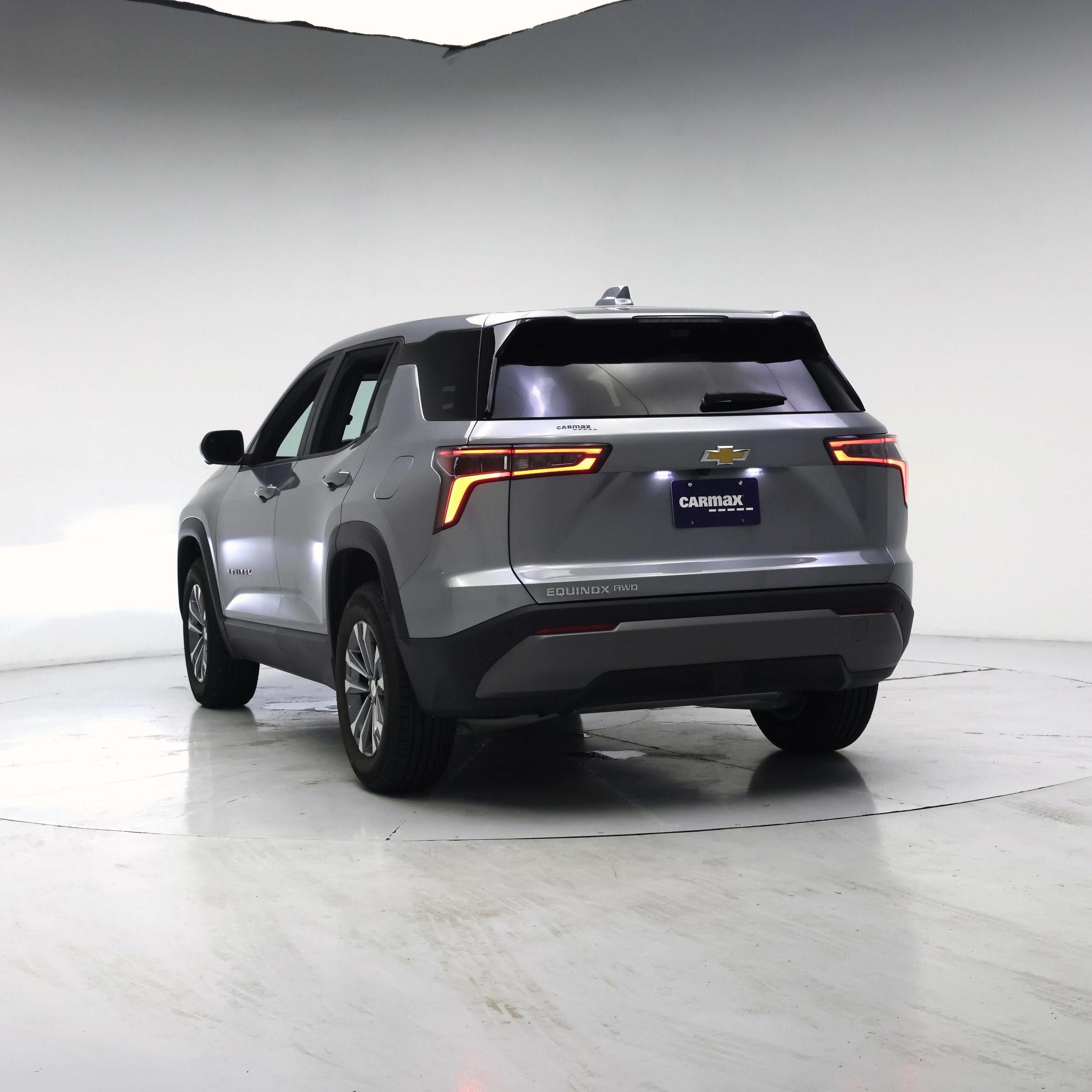 Thumbnail: 2026 Chevrolet Equinox - 2