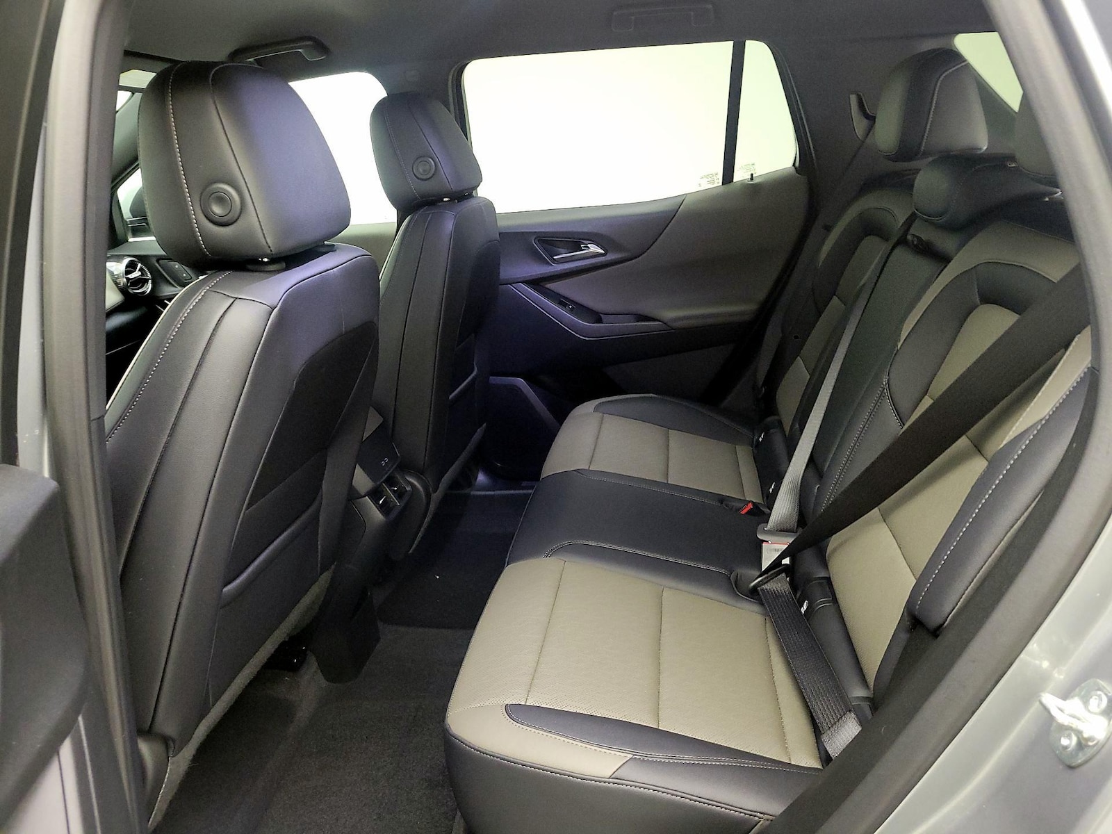 2026 Chevrolet Equinox LT - Photo 21