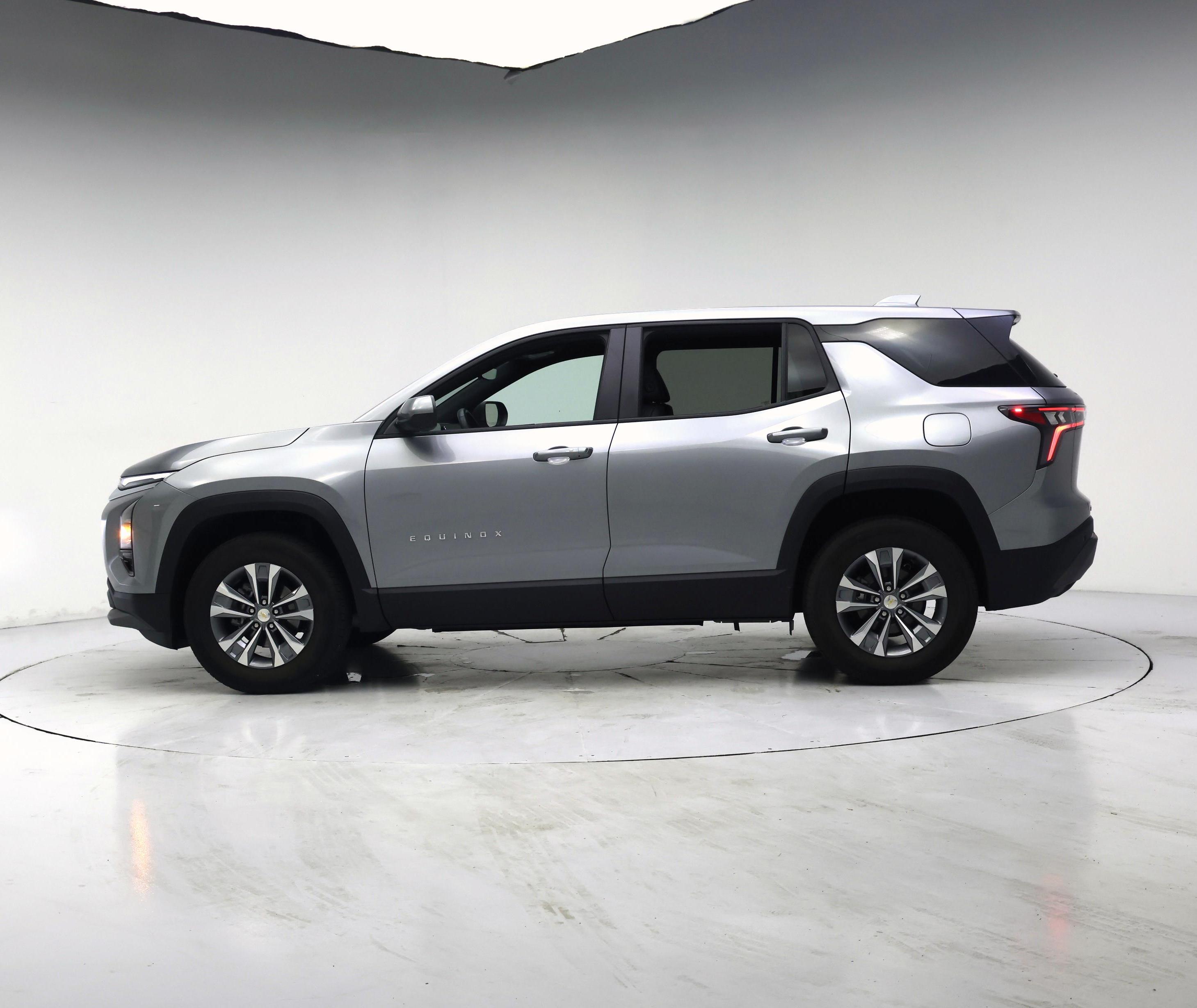 Thumbnail: 2026 Chevrolet Equinox - 3