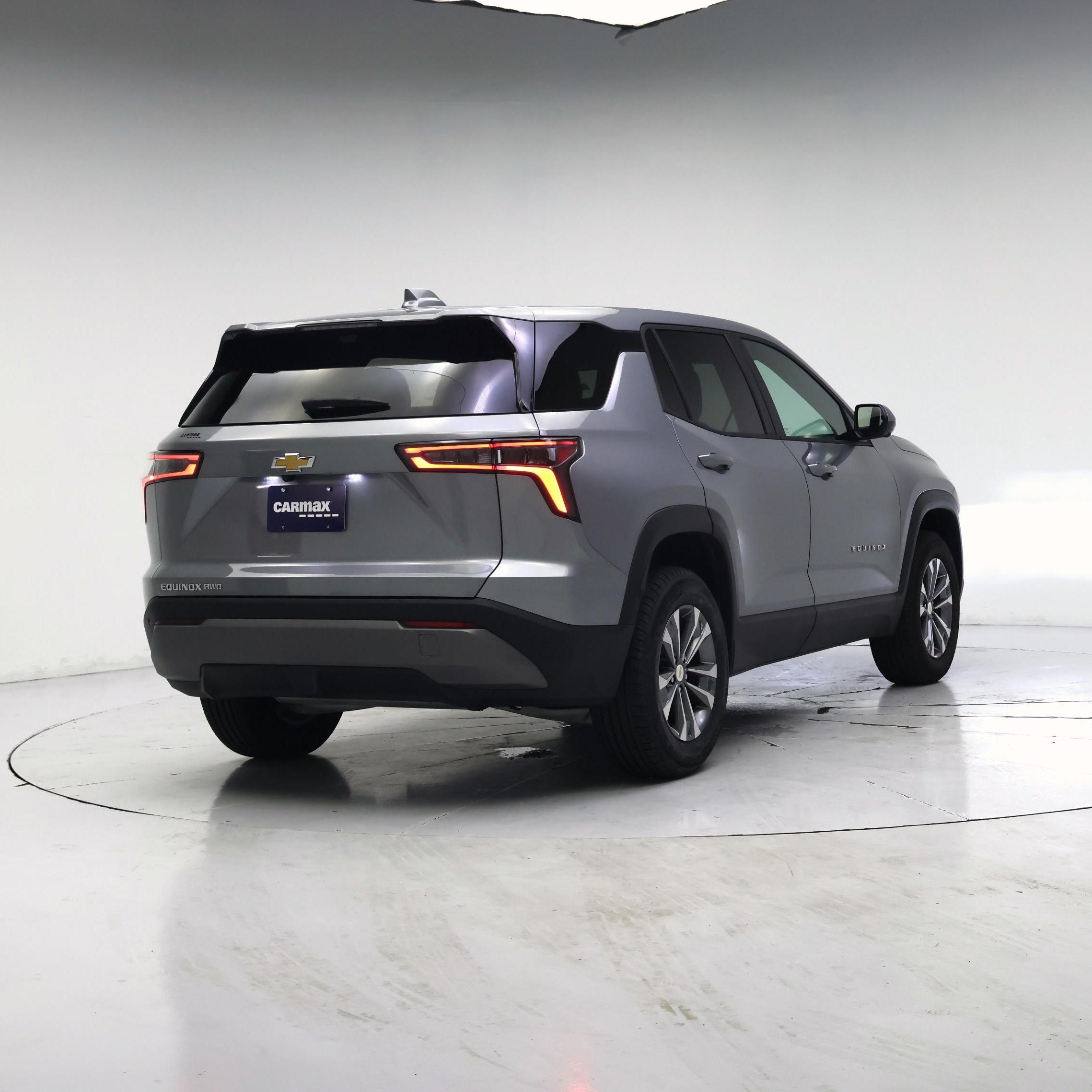 Thumbnail: 2026 Chevrolet Equinox - 8