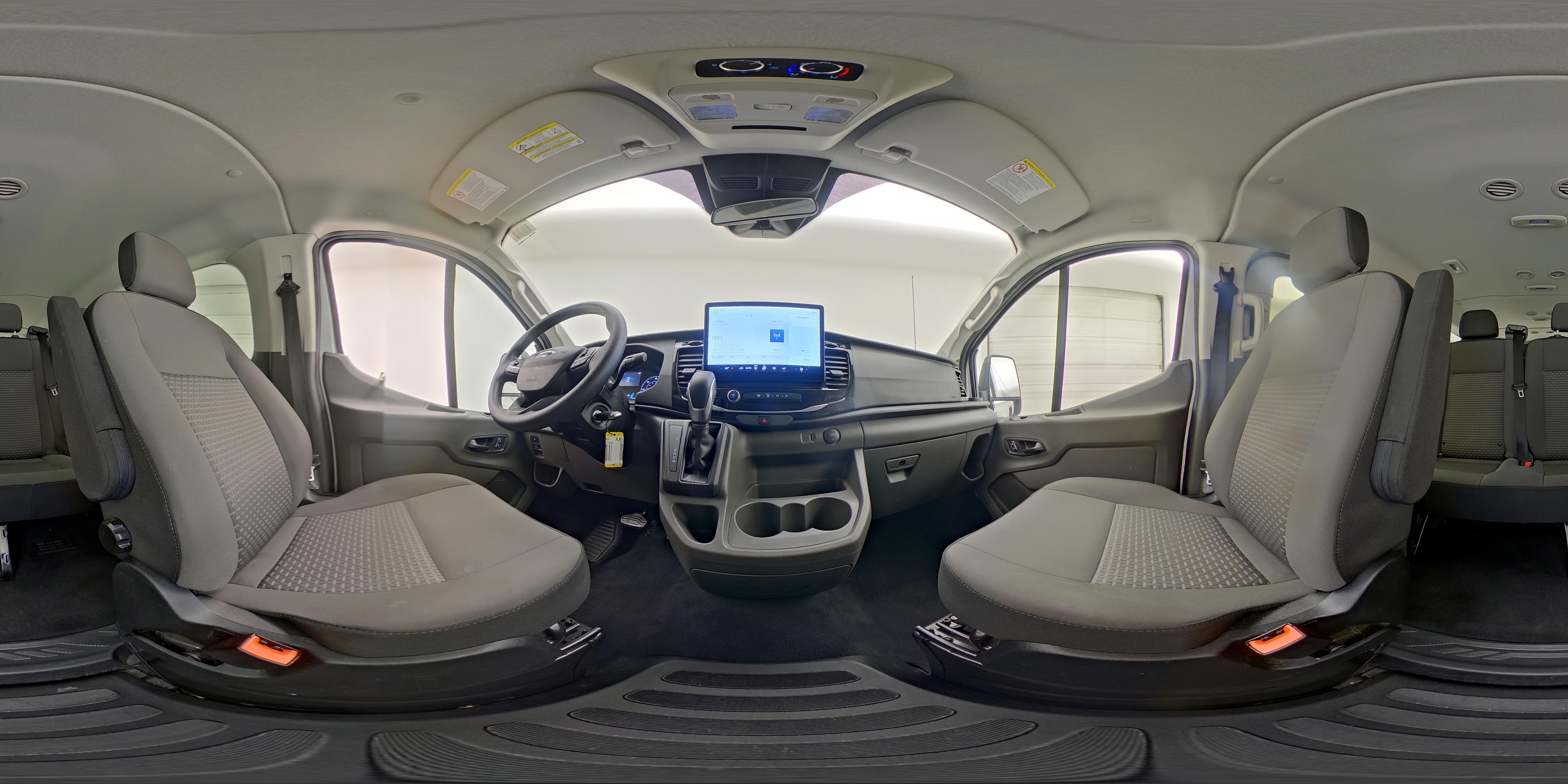 2024 Ford Transit Passenger Van XLT - Photo 25