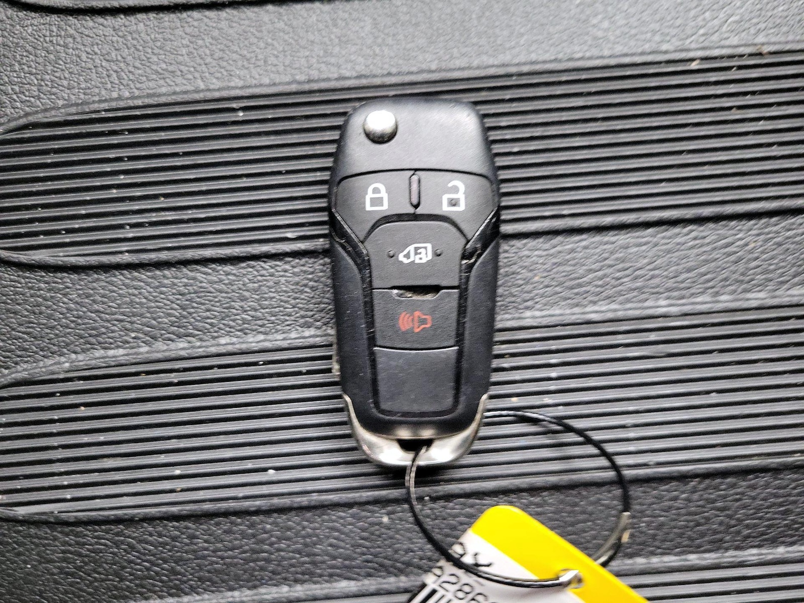 2024 Ford Transit Passenger Van XLT - Photo 24