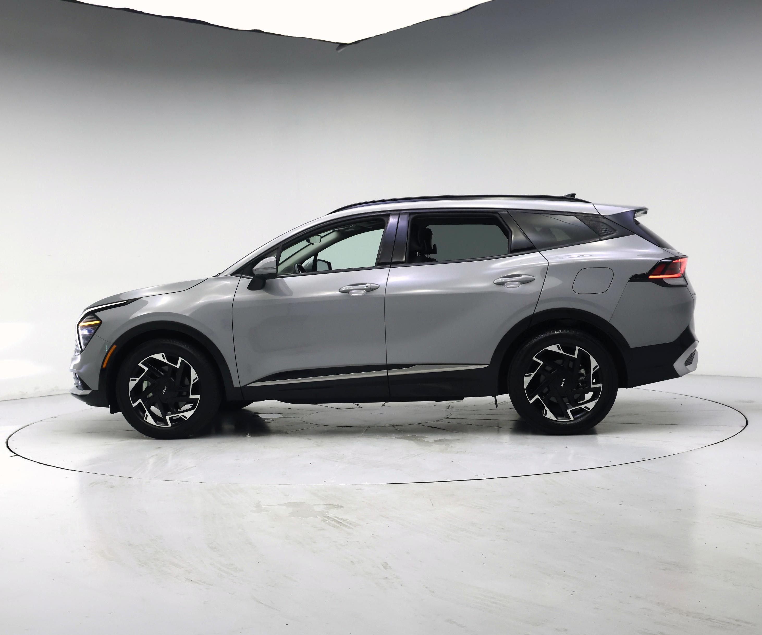 Thumbnail: 2024 Kia Sportage - 3