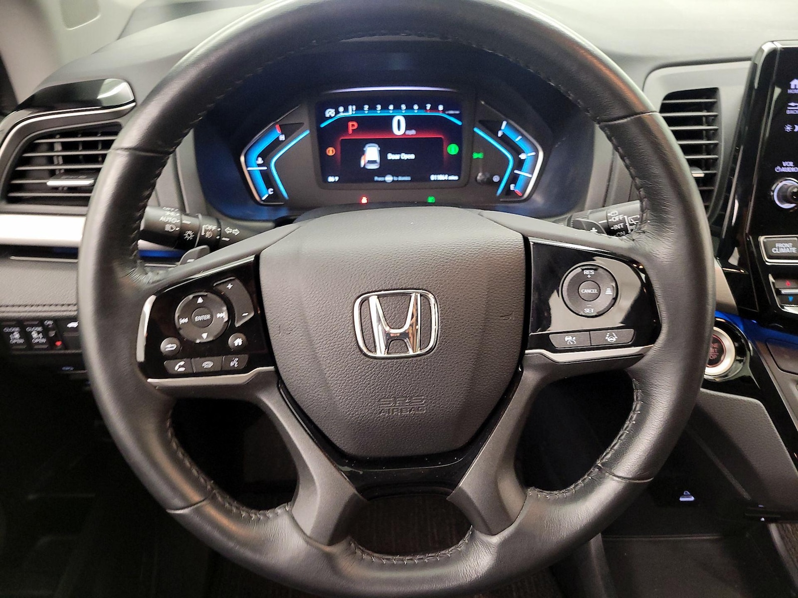2023 Honda Odyssey Touring - Photo 11